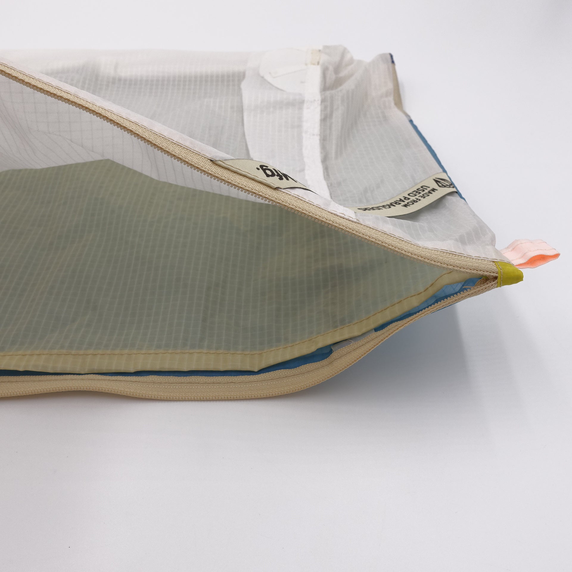 ZIP POUCH_L