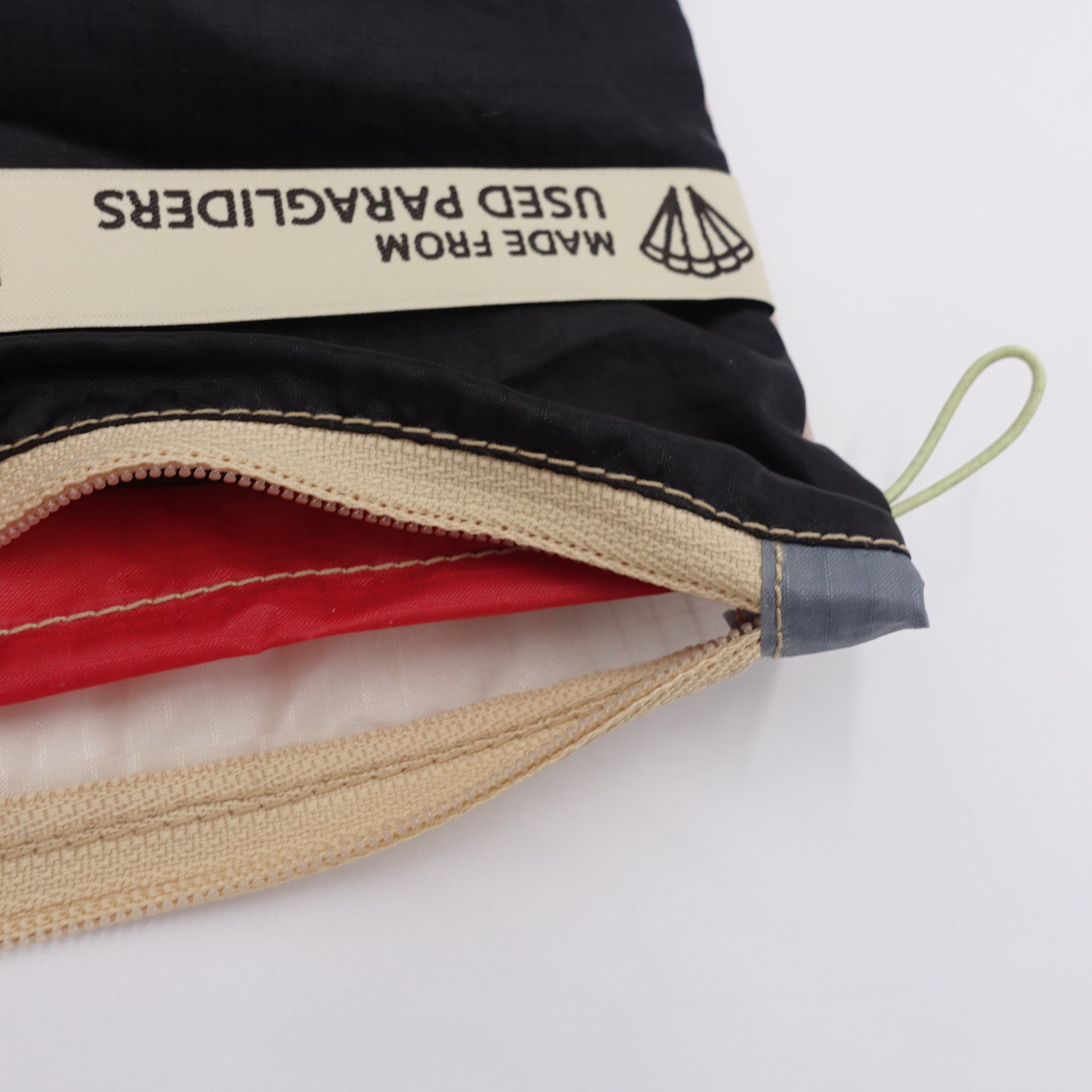 ZIP POUCH_S