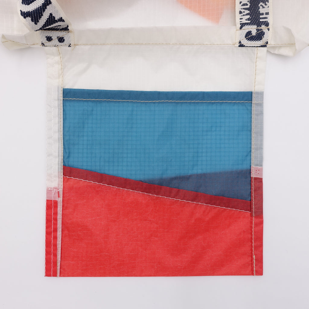 EXCLUSIF CUT_TOTE M