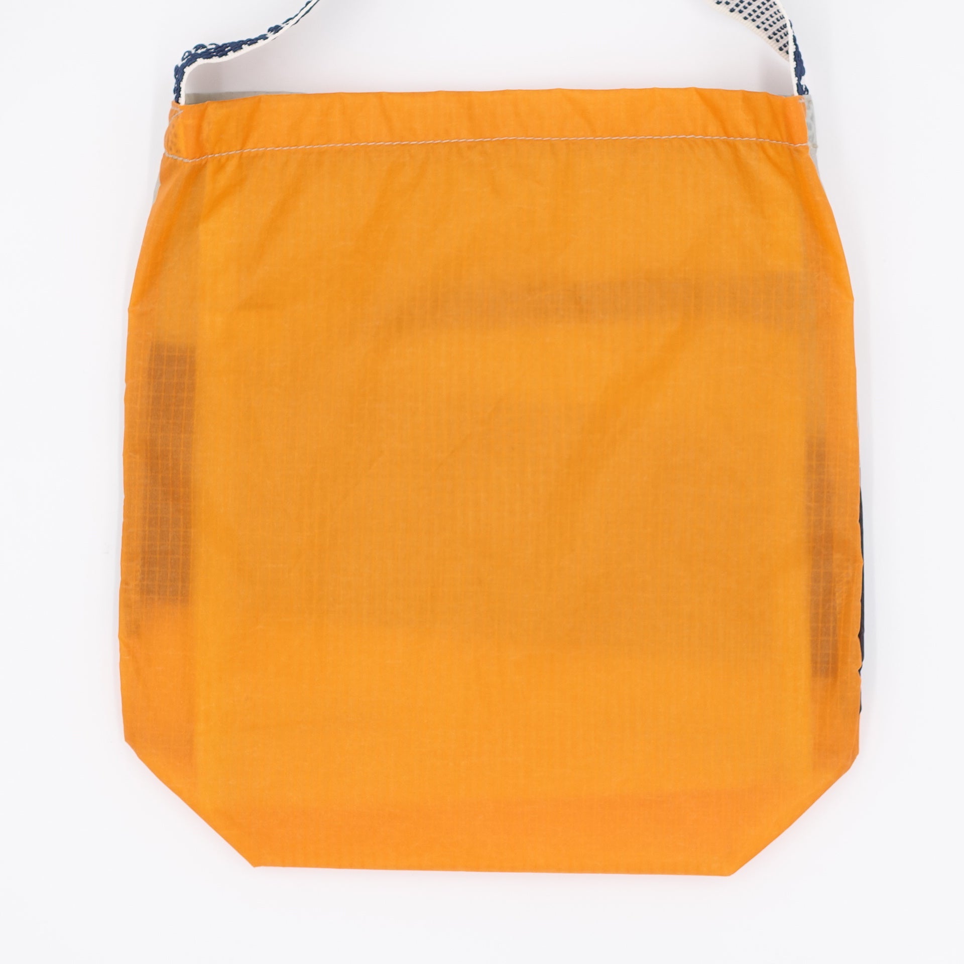 EXCLUSIVE CUT_SACOCHE