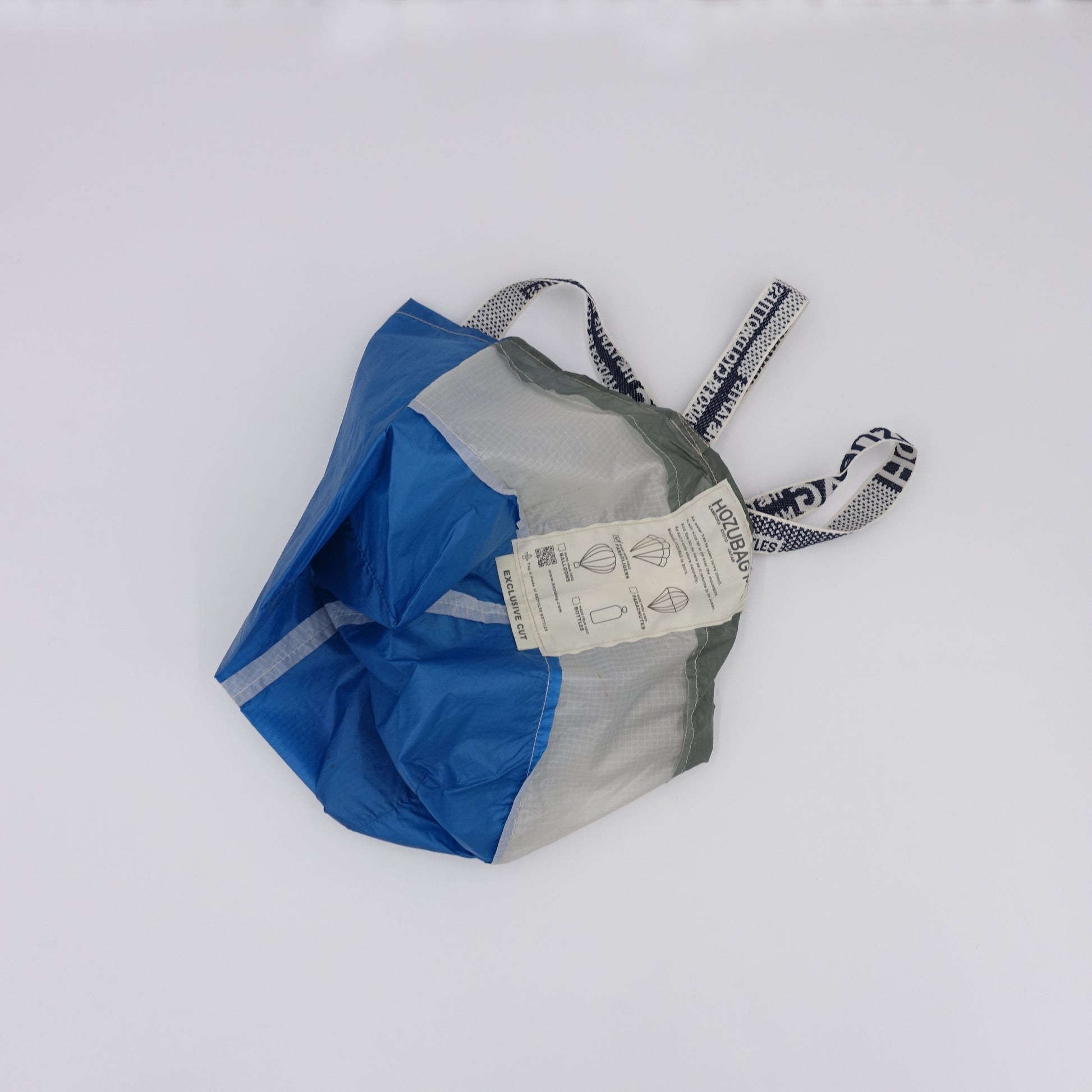 EXCLUSIVE CUT_TOTE M