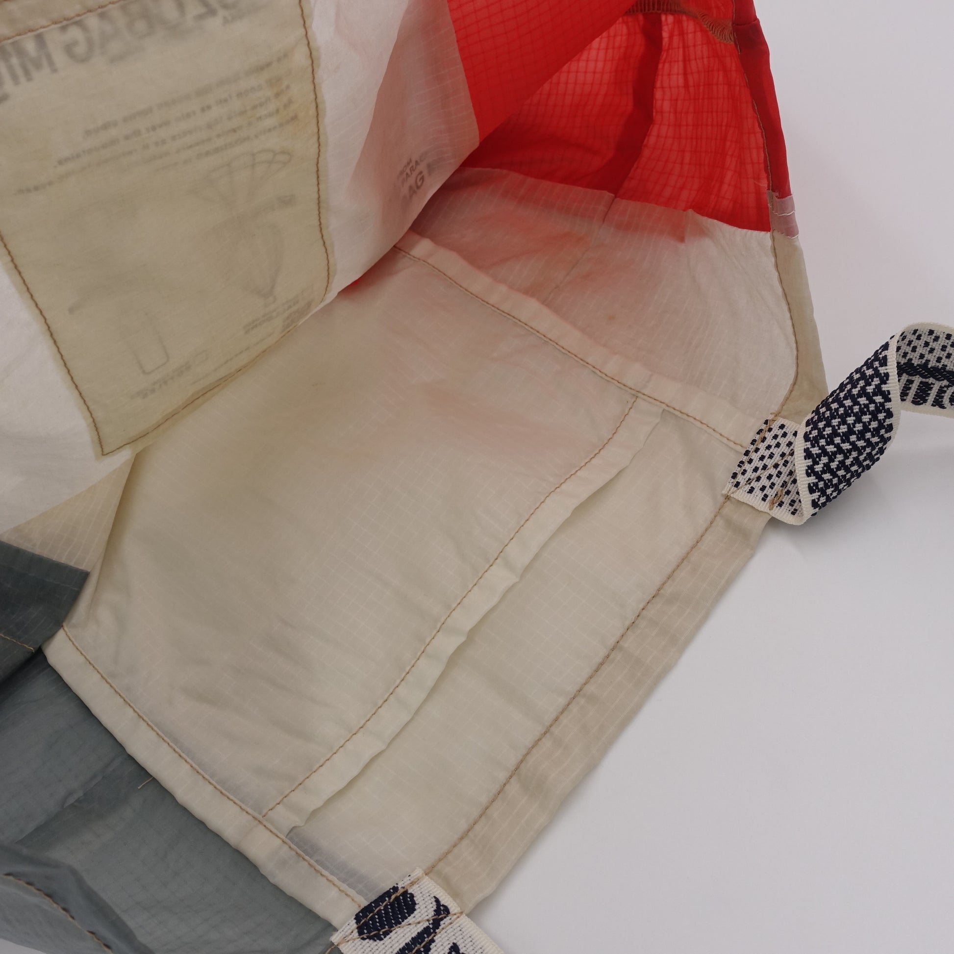 EXCLUSIVE CUT_TOTE M