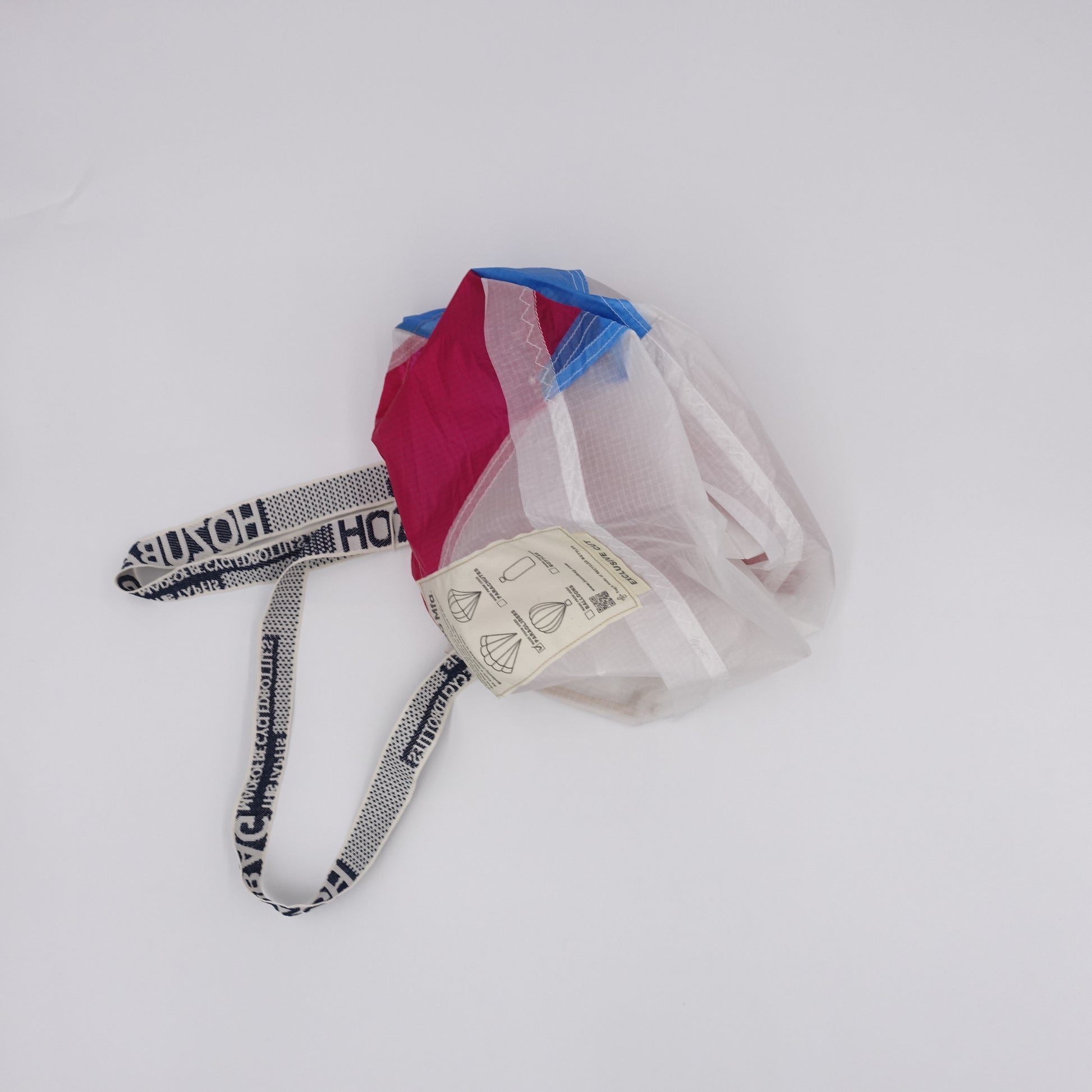 EXCLUSIVE CUT_TOTE M