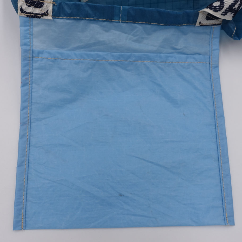 EXCLUSIVE CUT_TOTE M