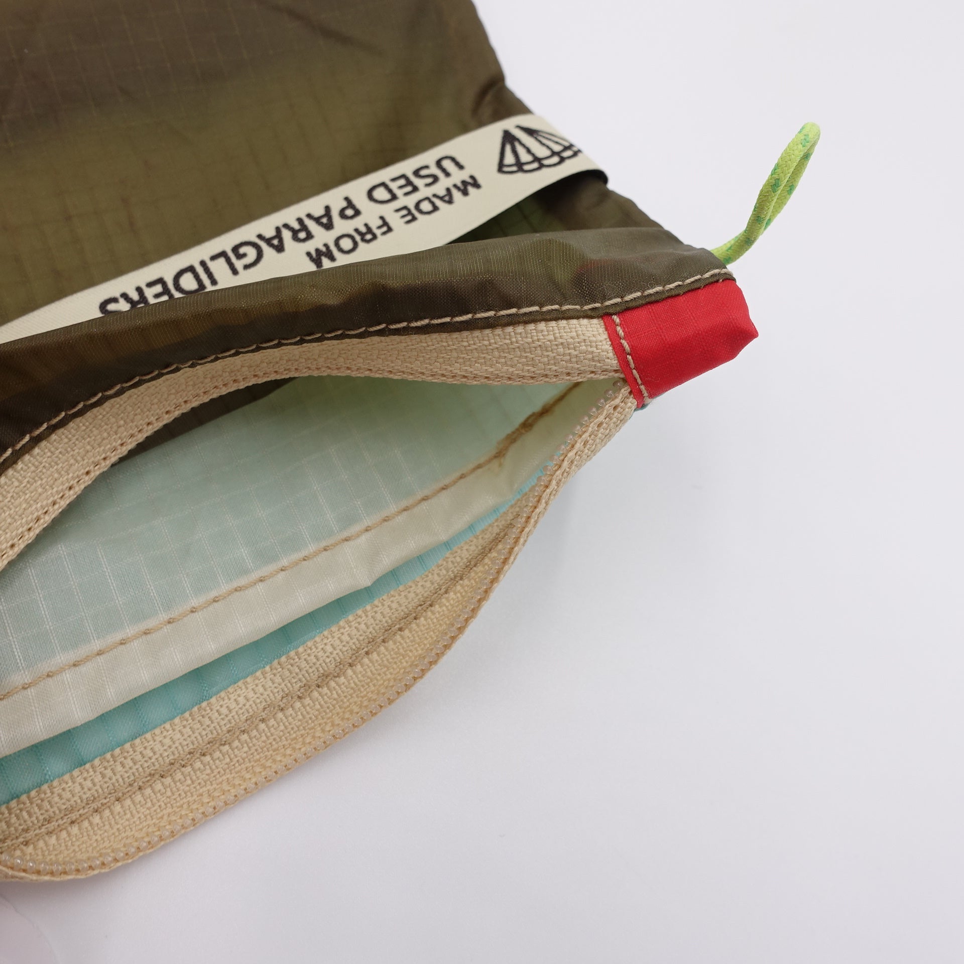 ZIP POUCH_S