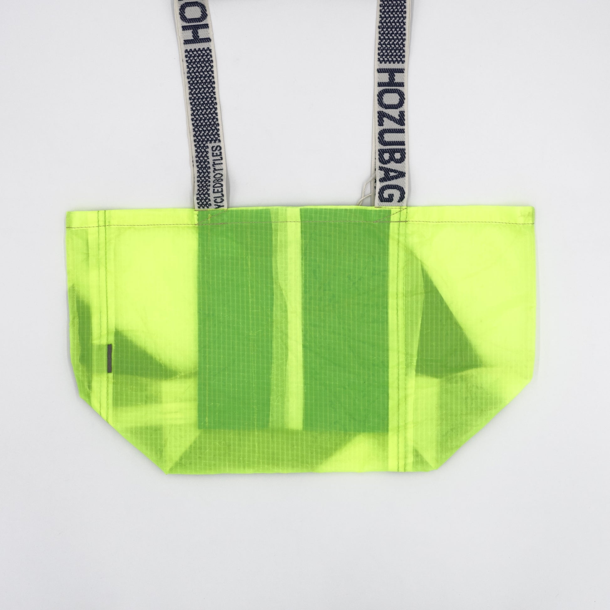 EXCLUSIVE CUT_TOTE M
