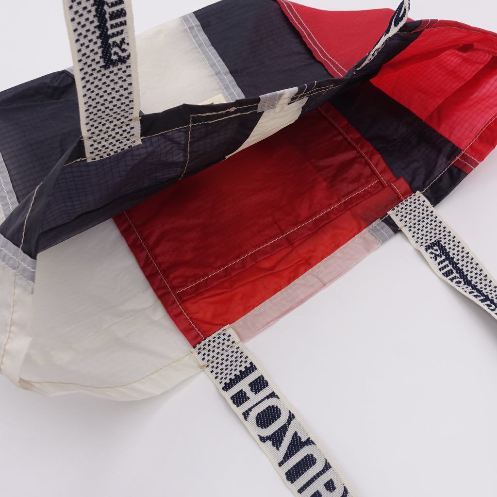 EXCLUSIVE CUT_TOTE M