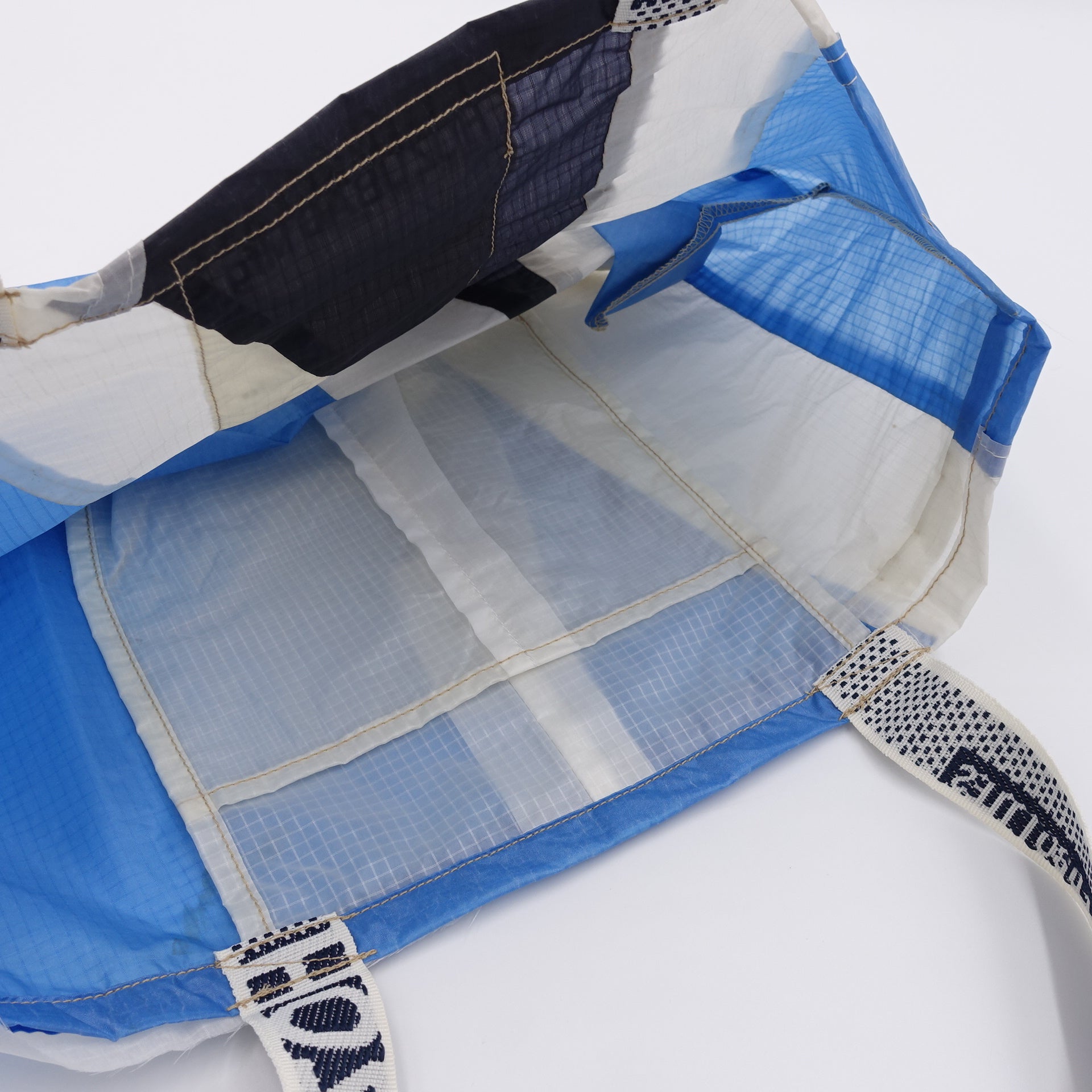 EXCLUSIVE CUT_TOTE M