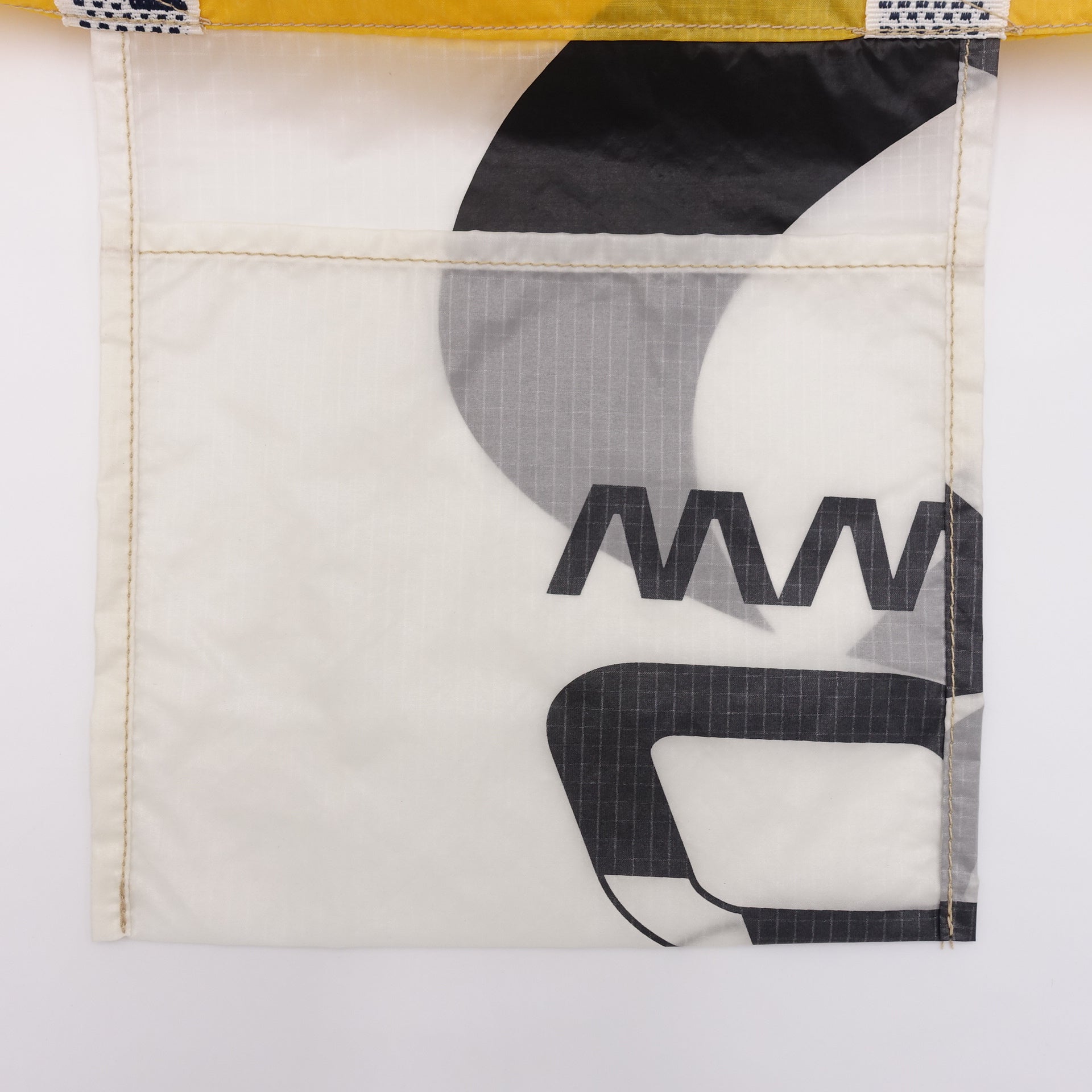 EXCLUSIVE CUT_TOTE M