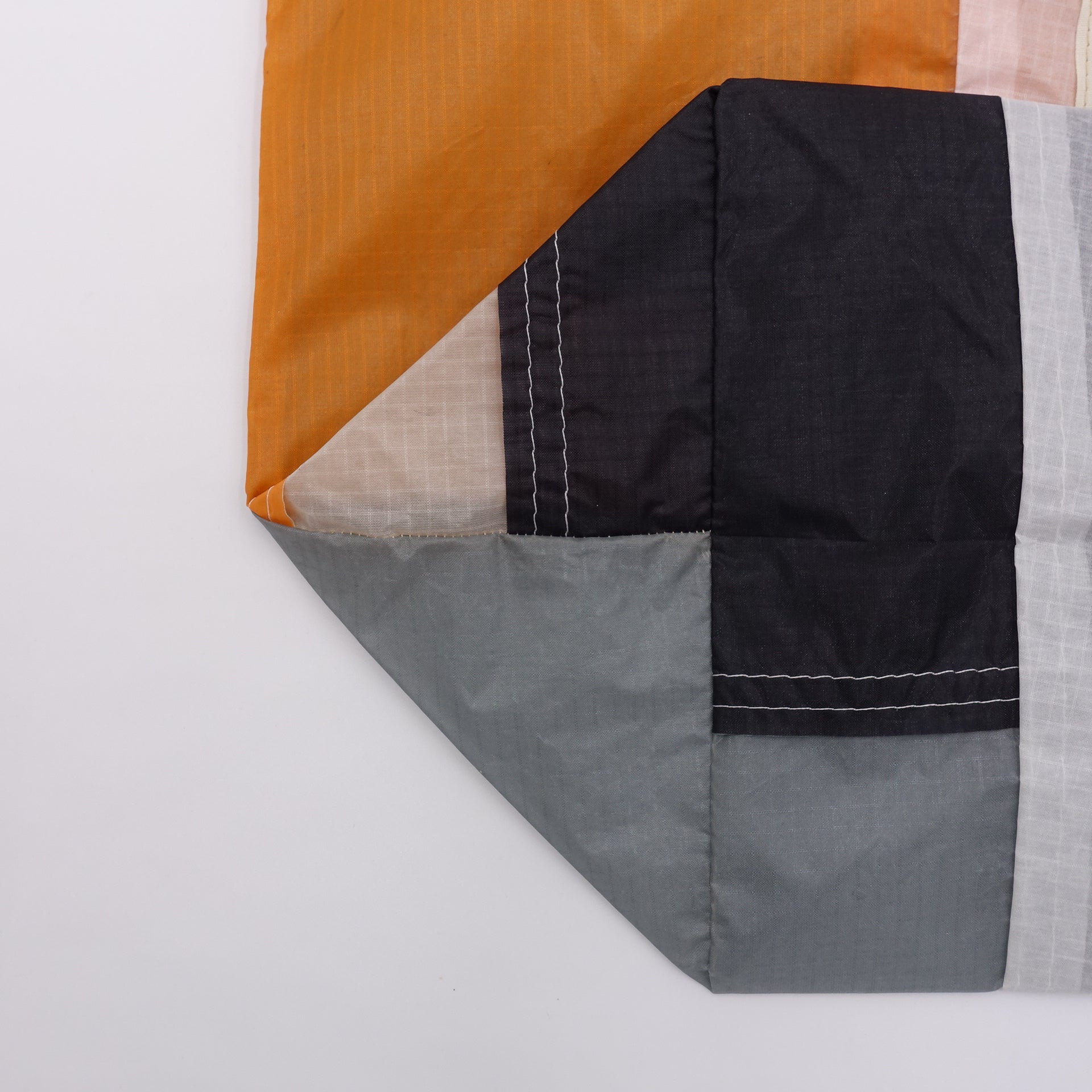 EXCLUSIVE CUT_TOTE M