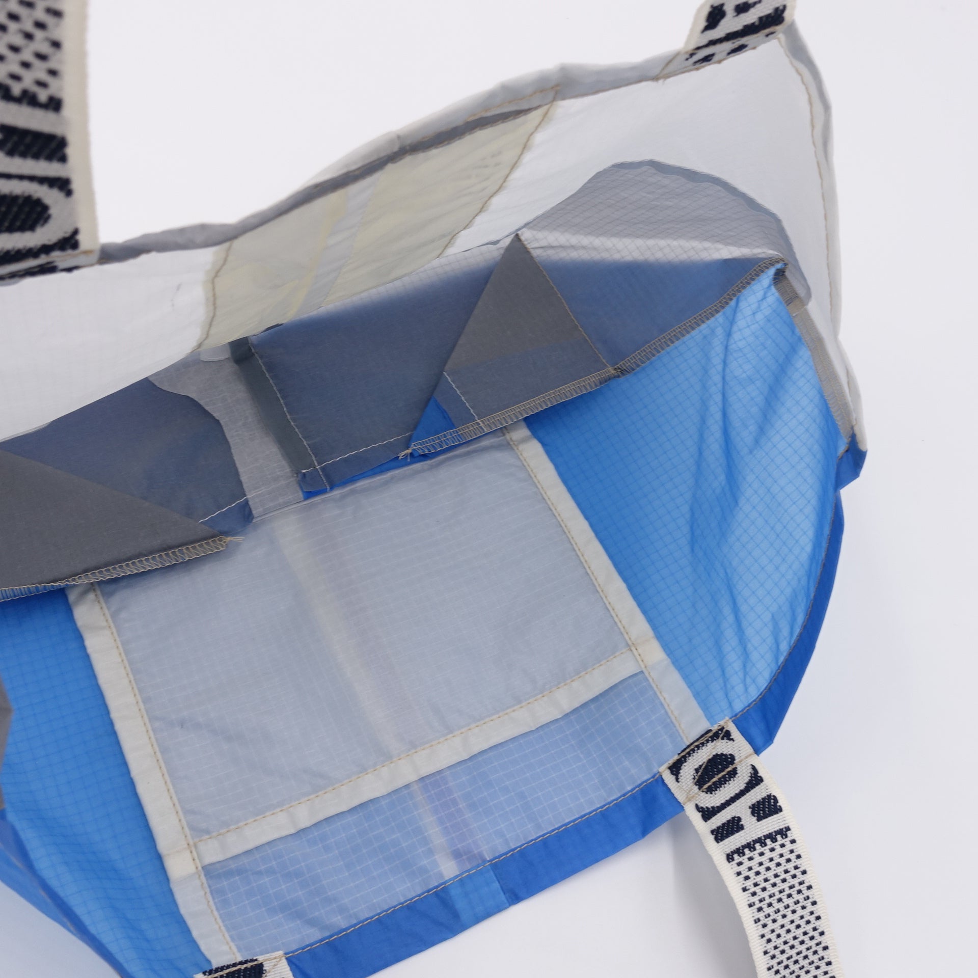 EXCLUSIVE CUT_TOTE M