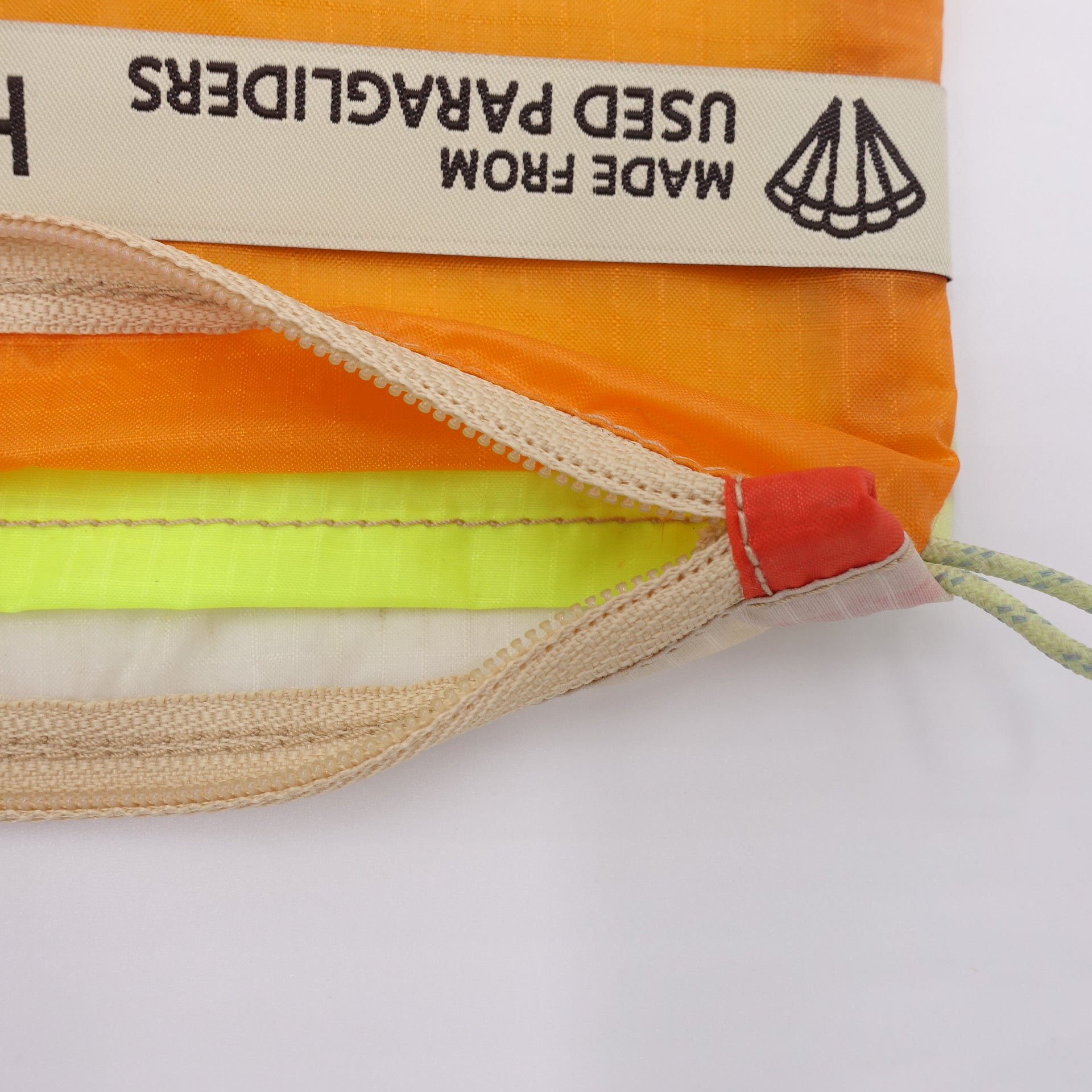 ZIP POUCH_S