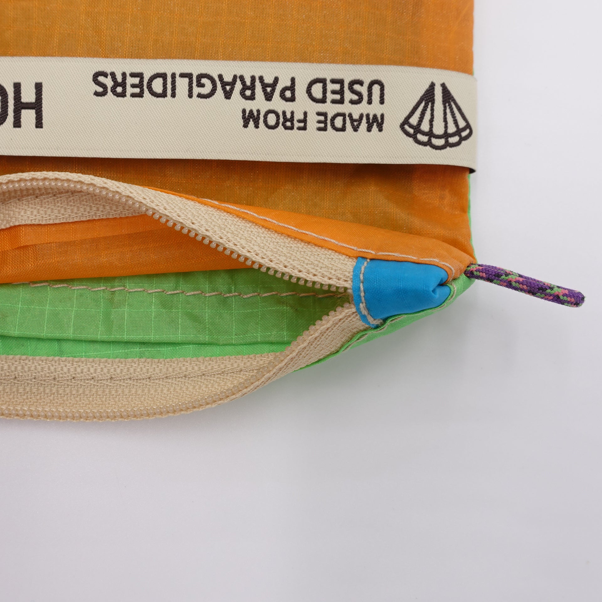 ZIP POUCH_S