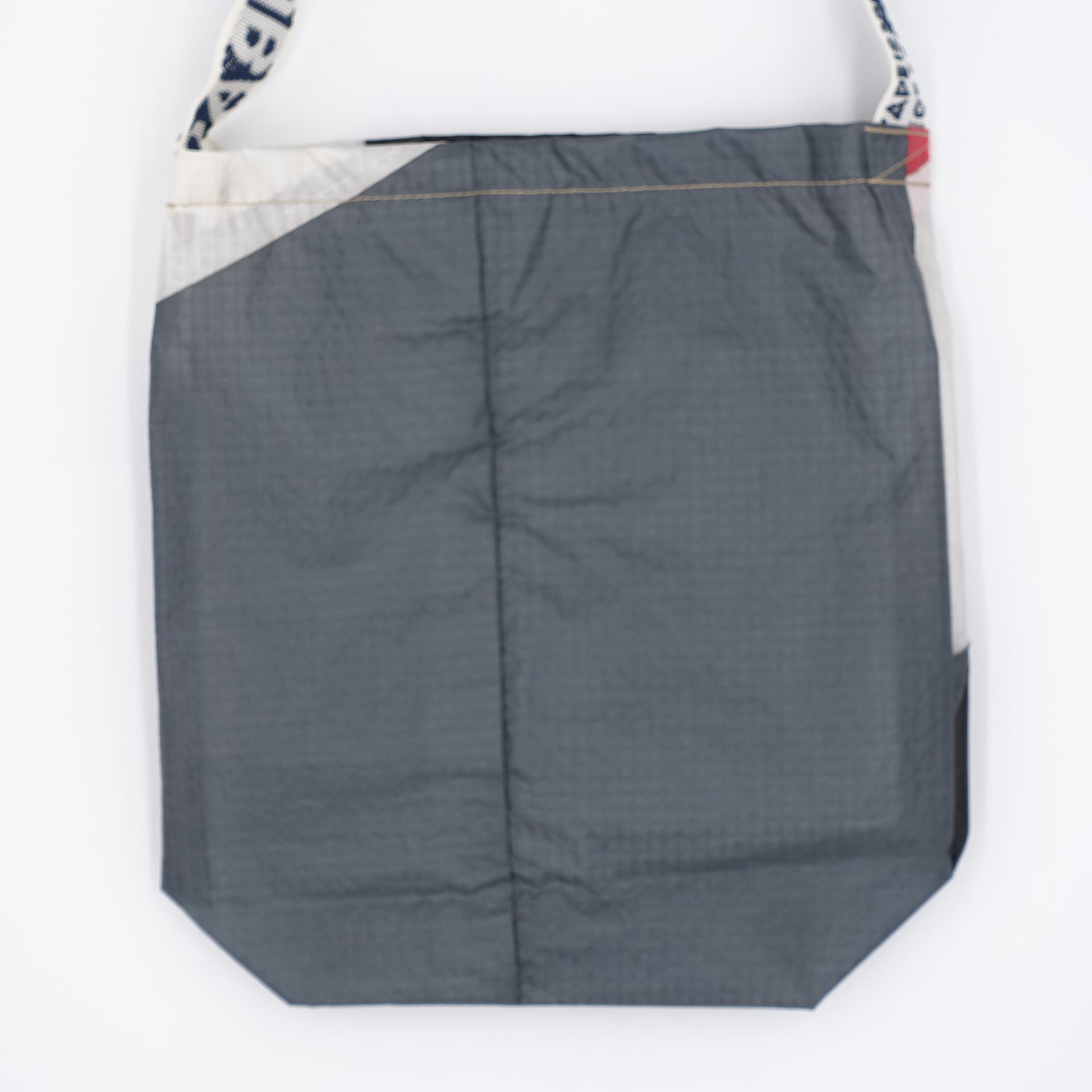 EXCLUSIVE CUT_SACOCHE