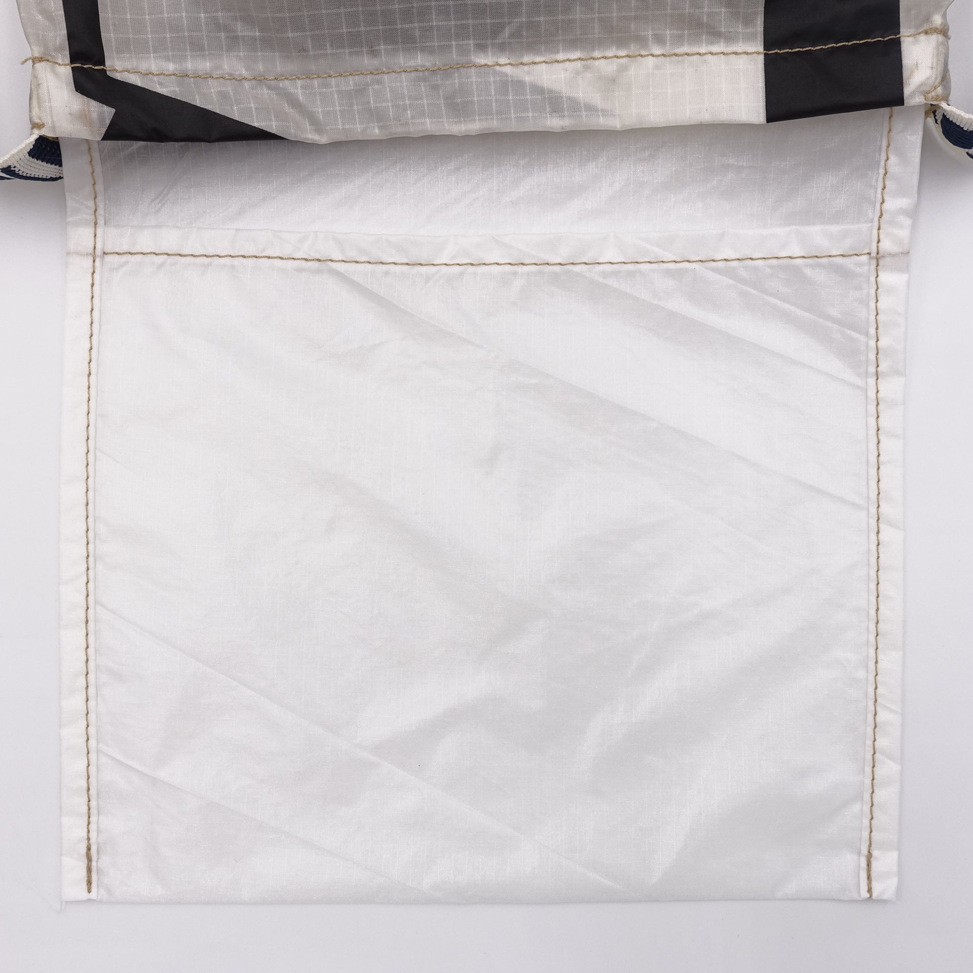 EXCLUSIVE CUT_SACOCHE