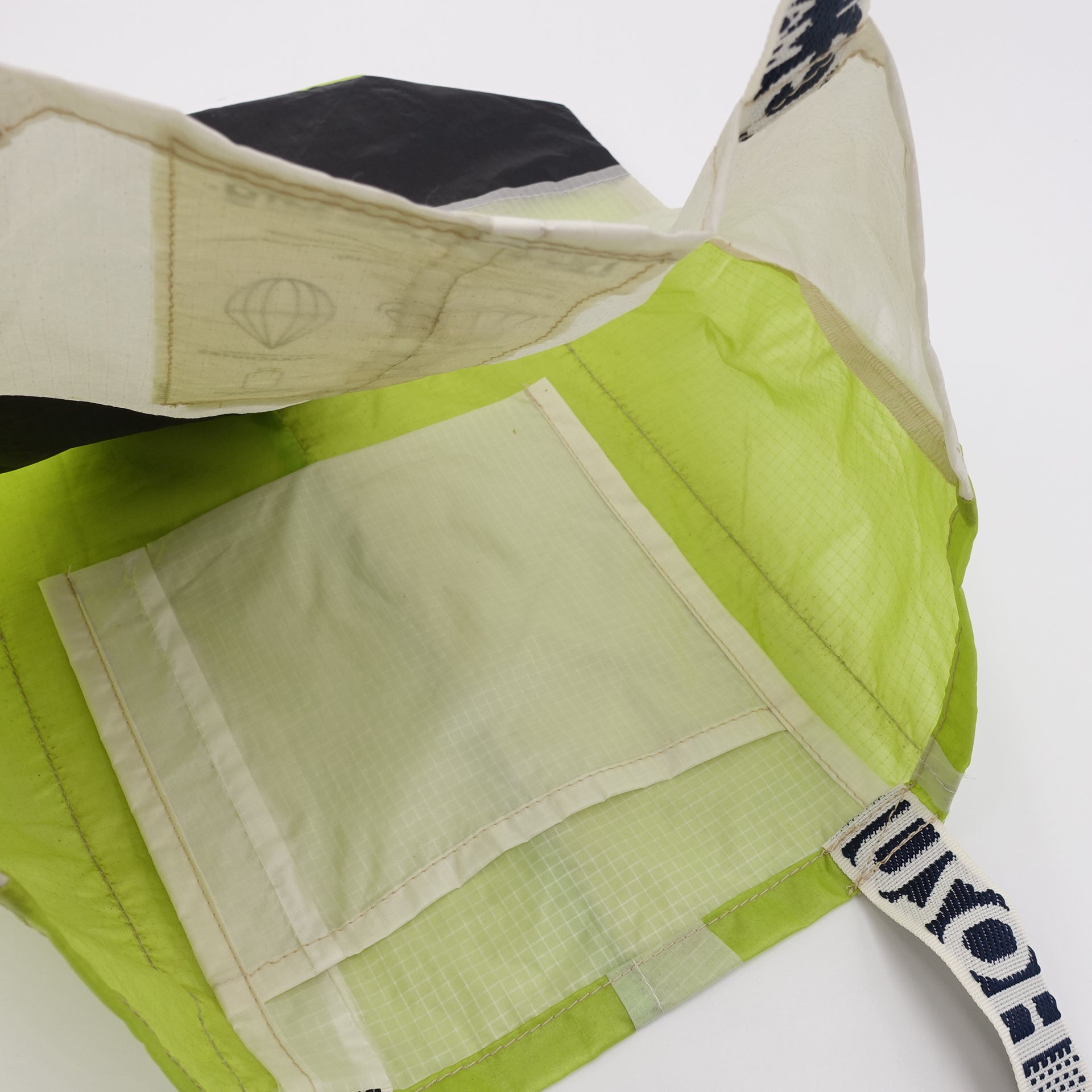 EXCLUSIVE CUT_TOTE L