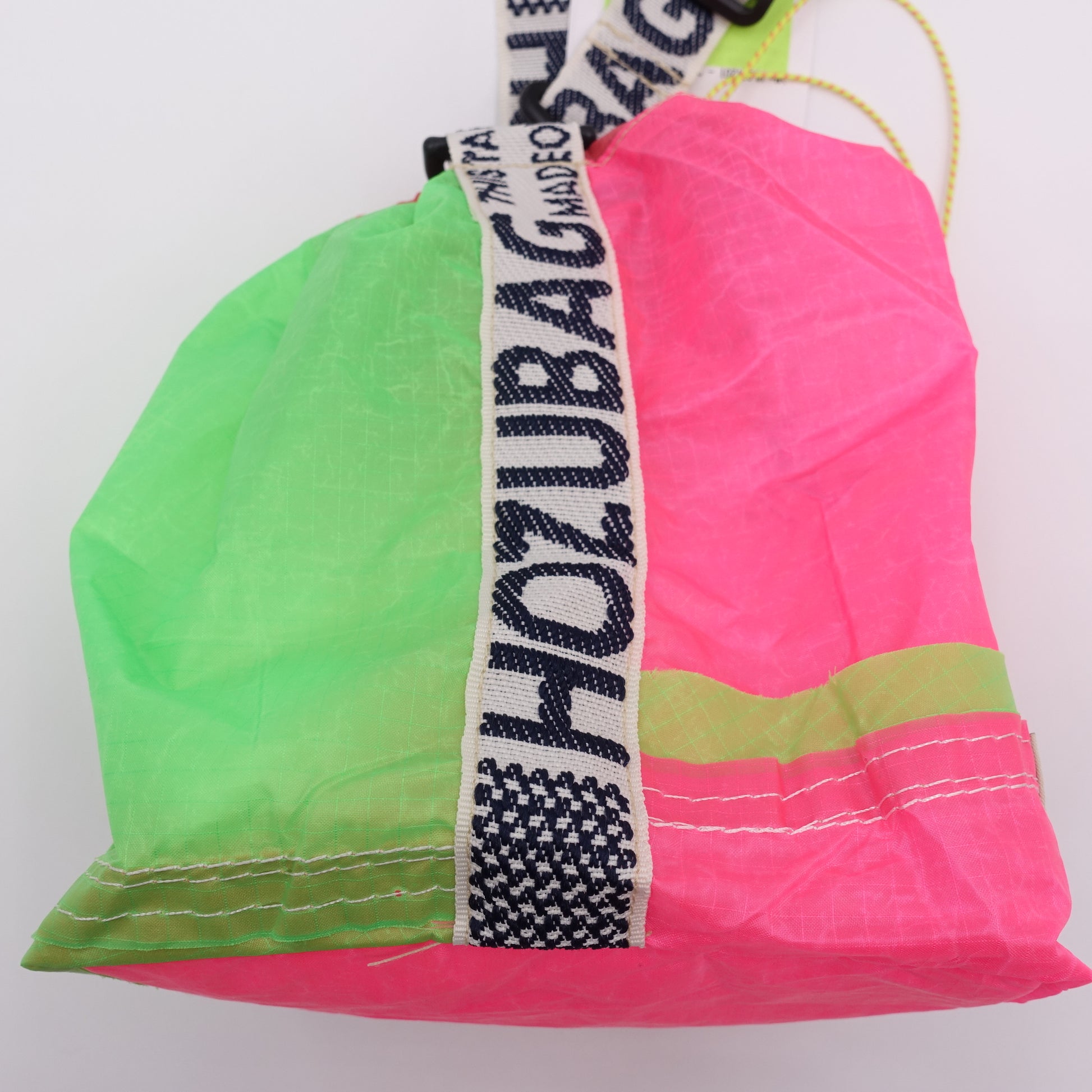 DRAWSTRING_S