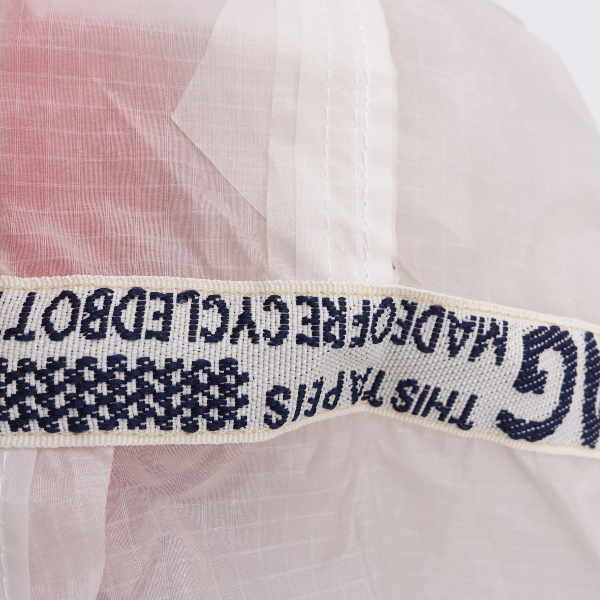 DRAWSTRING_M