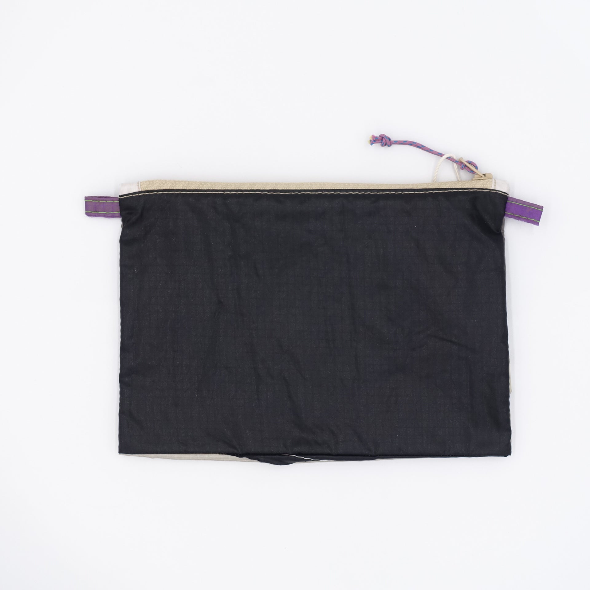 ZIP POUCH_M