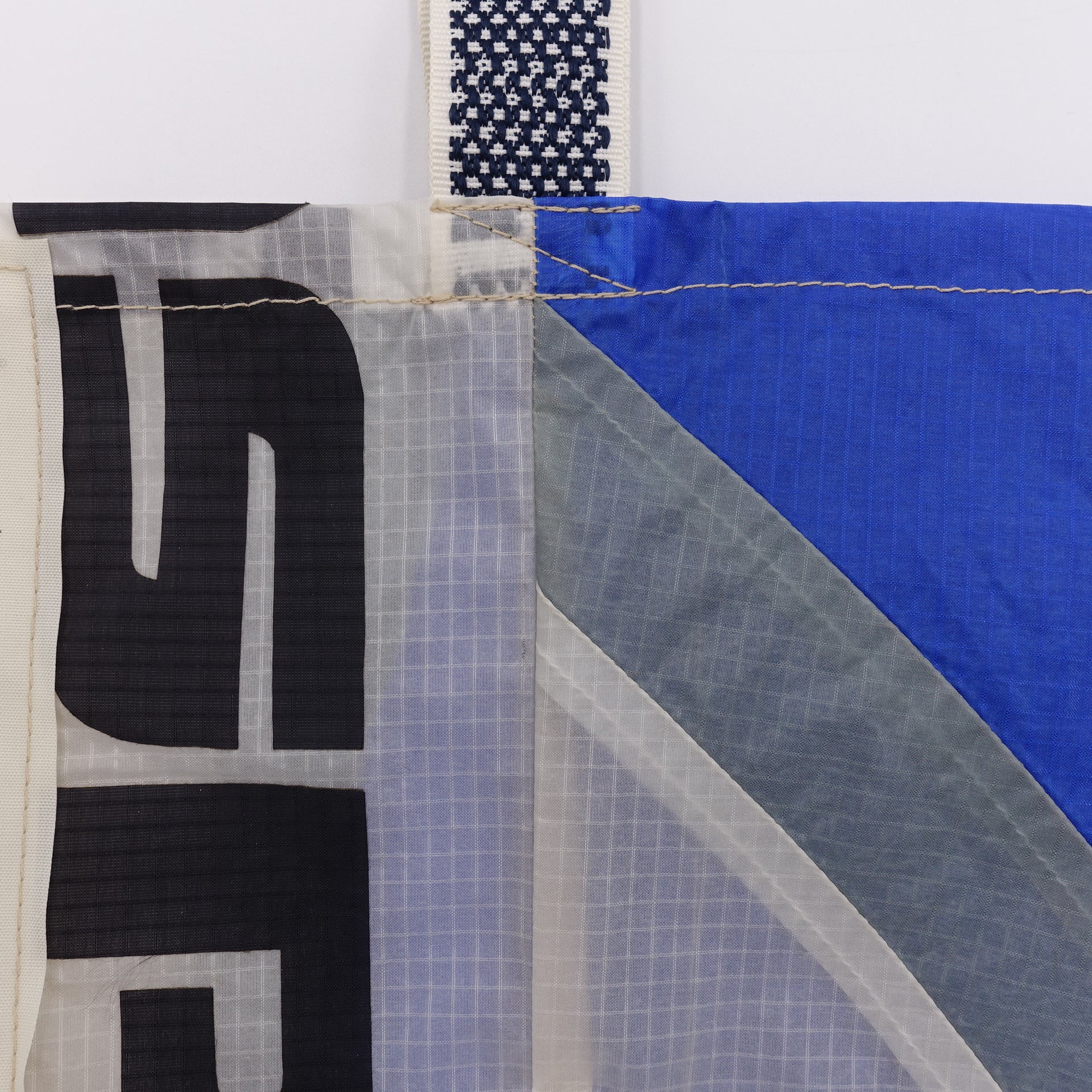 EXCLUSIVE CUT_SACOCHE