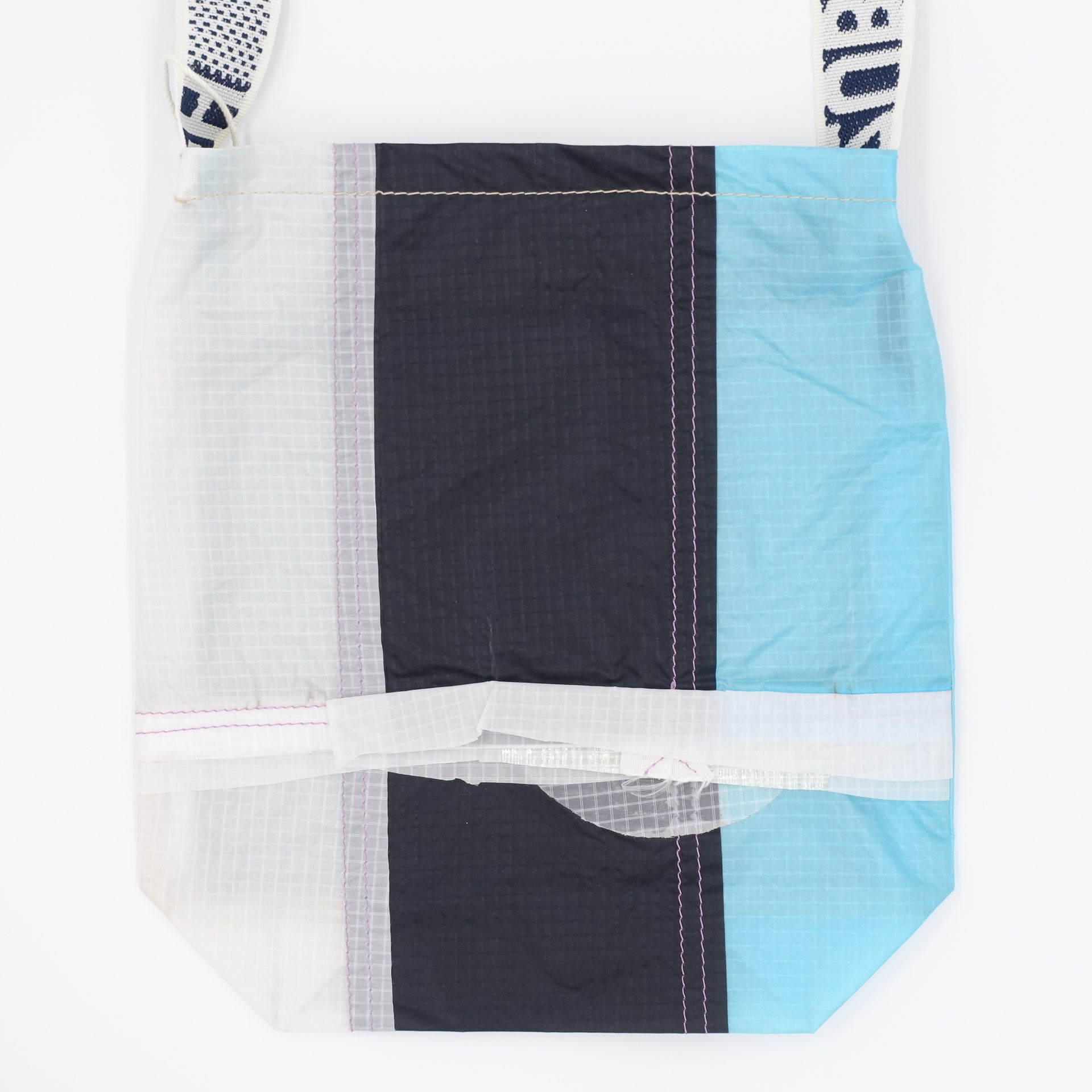 EXCLUSIVE CUT_SACOCHE