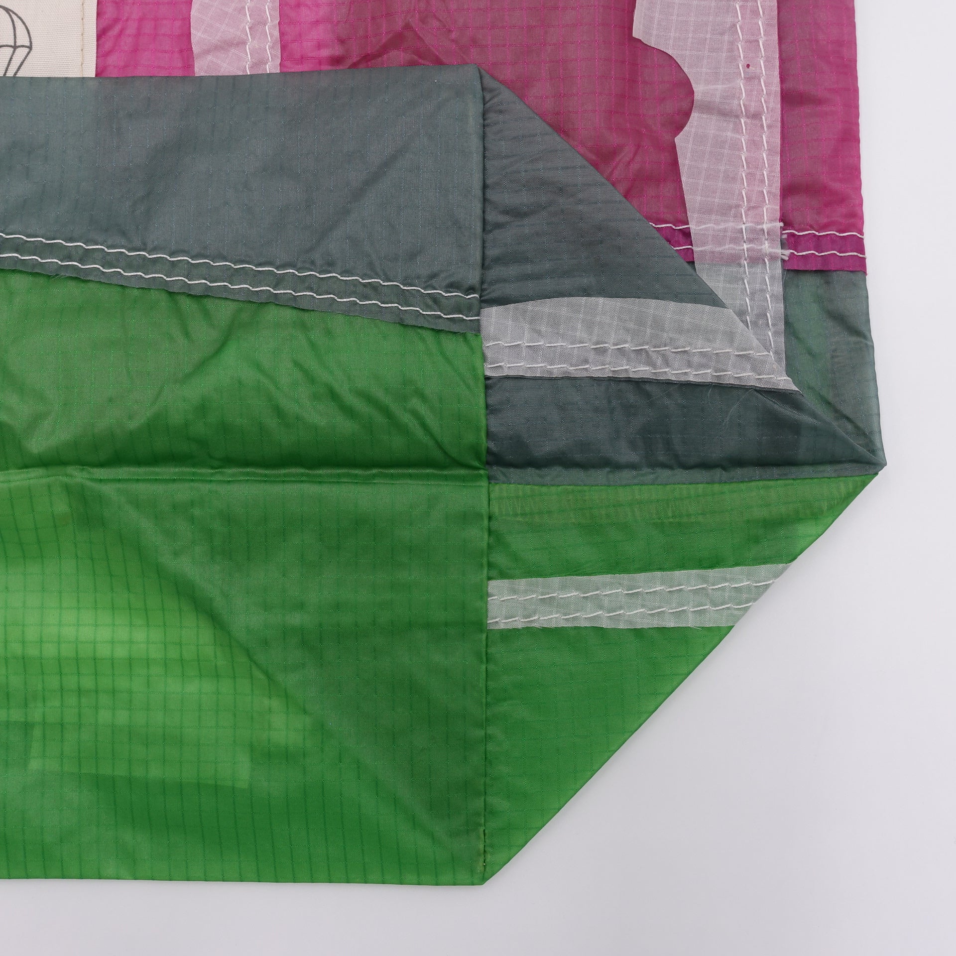 EXCLUSIVE CUT_TOTE M