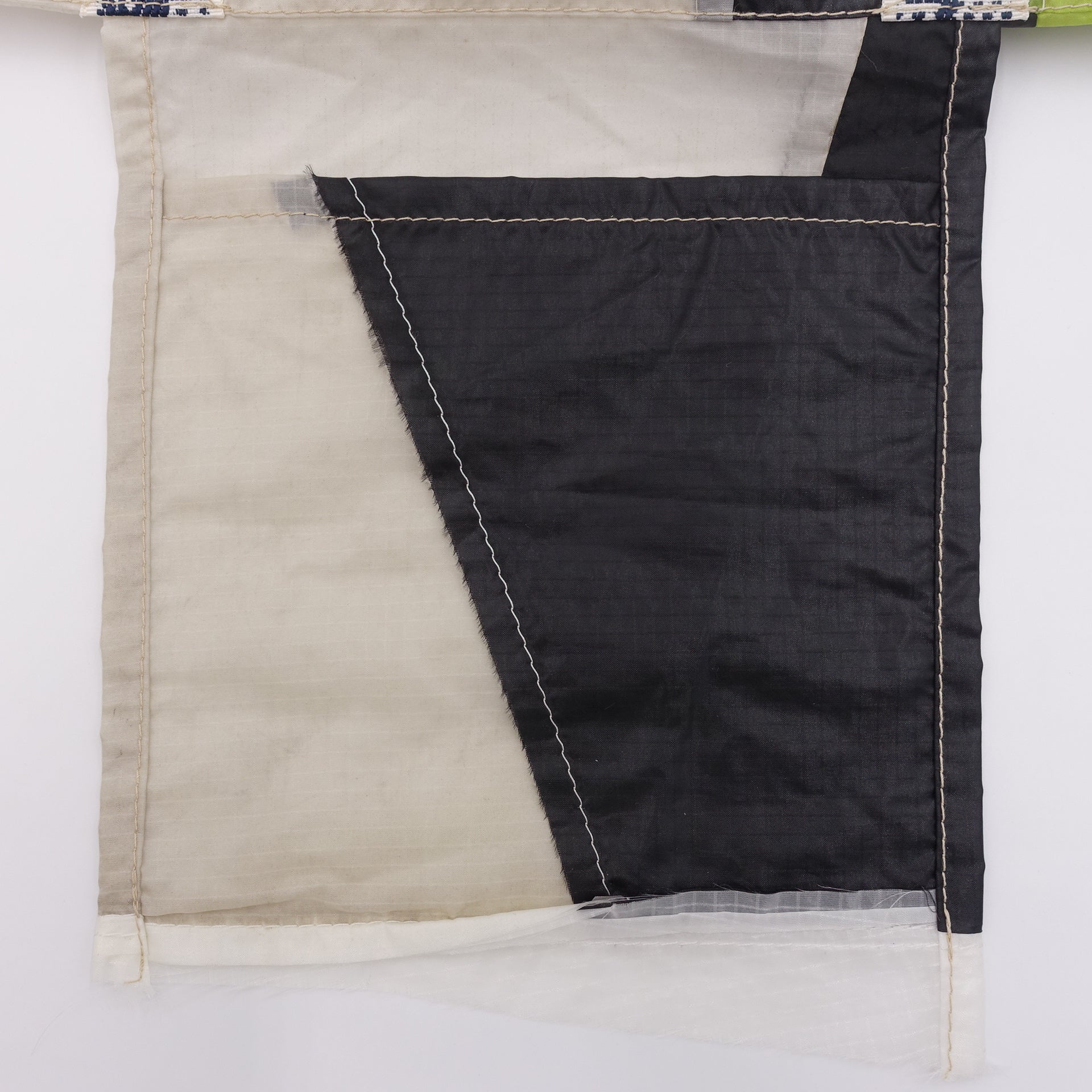 EXCLUSIVE CUT_TOTE M