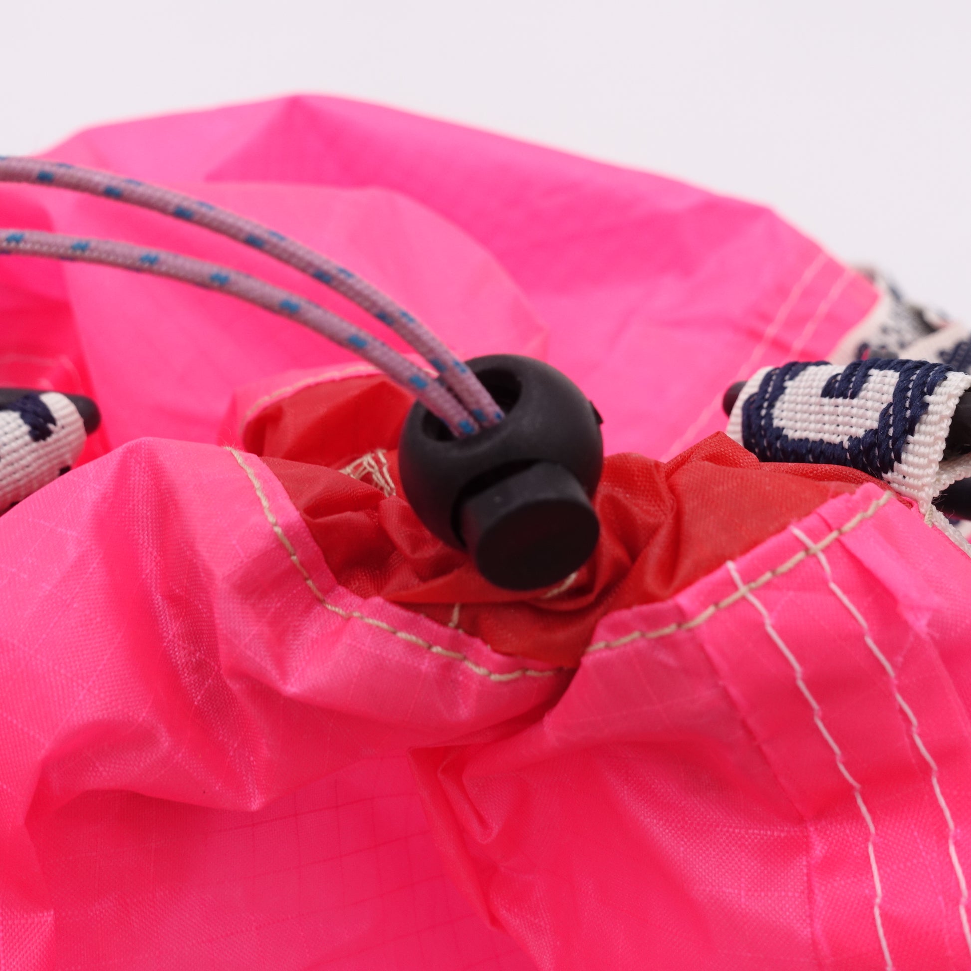 DRAWSTRING_M