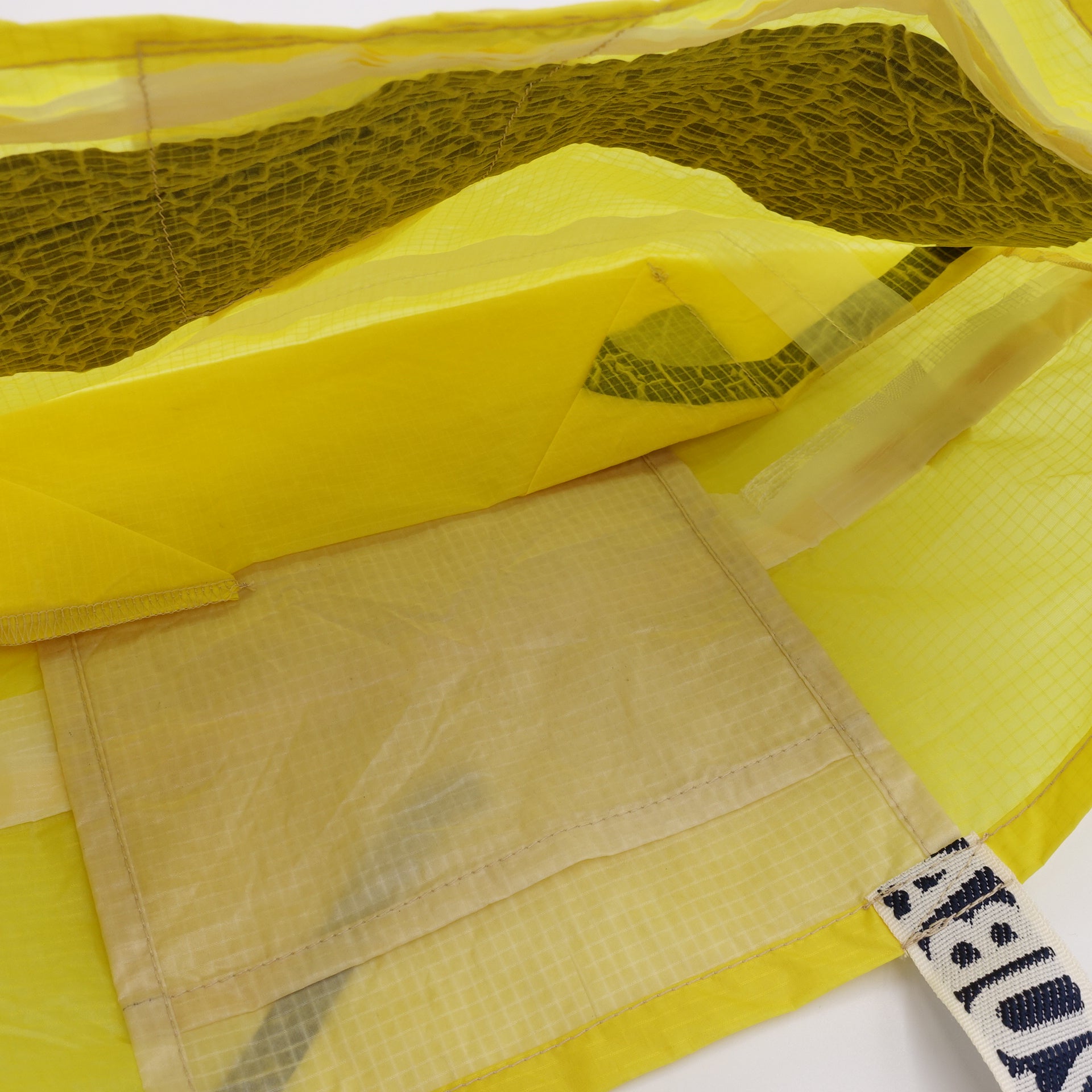 EXCLUSIVE CUT_TOTE M