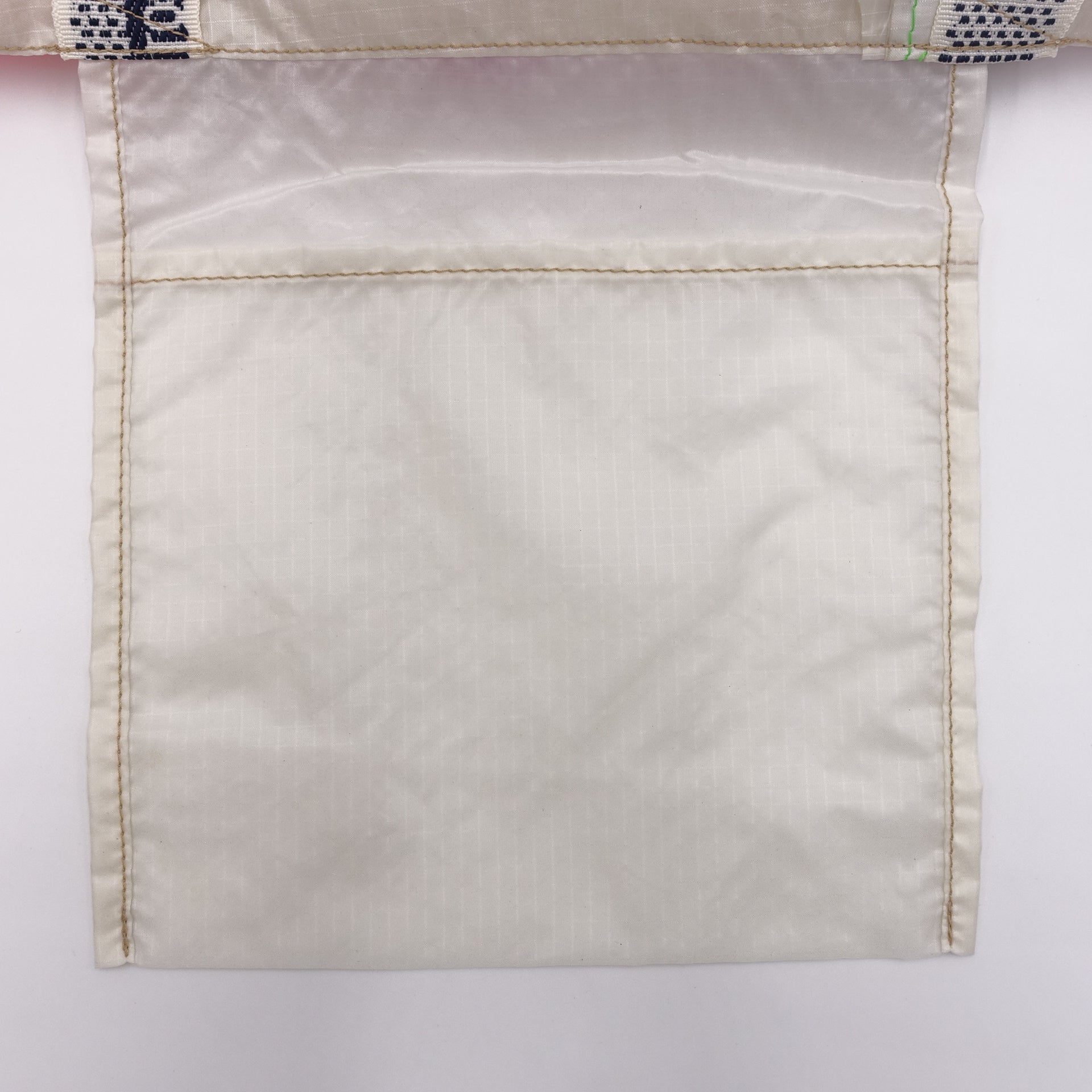 EXCLUSIVE CUT_TOTE M