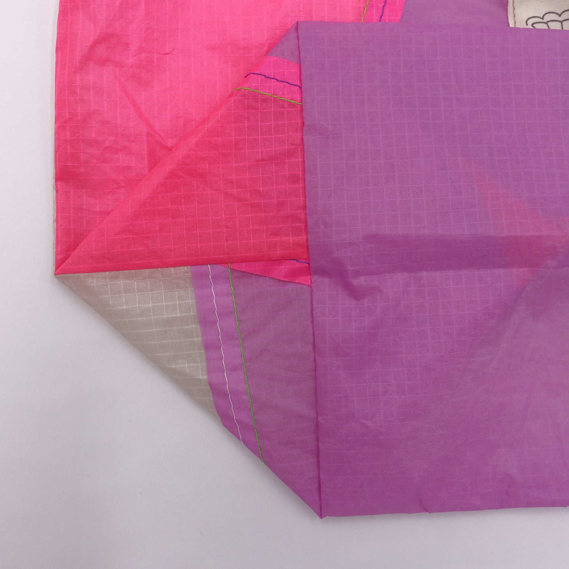 EXCLUSIVE CUT_TOTE M