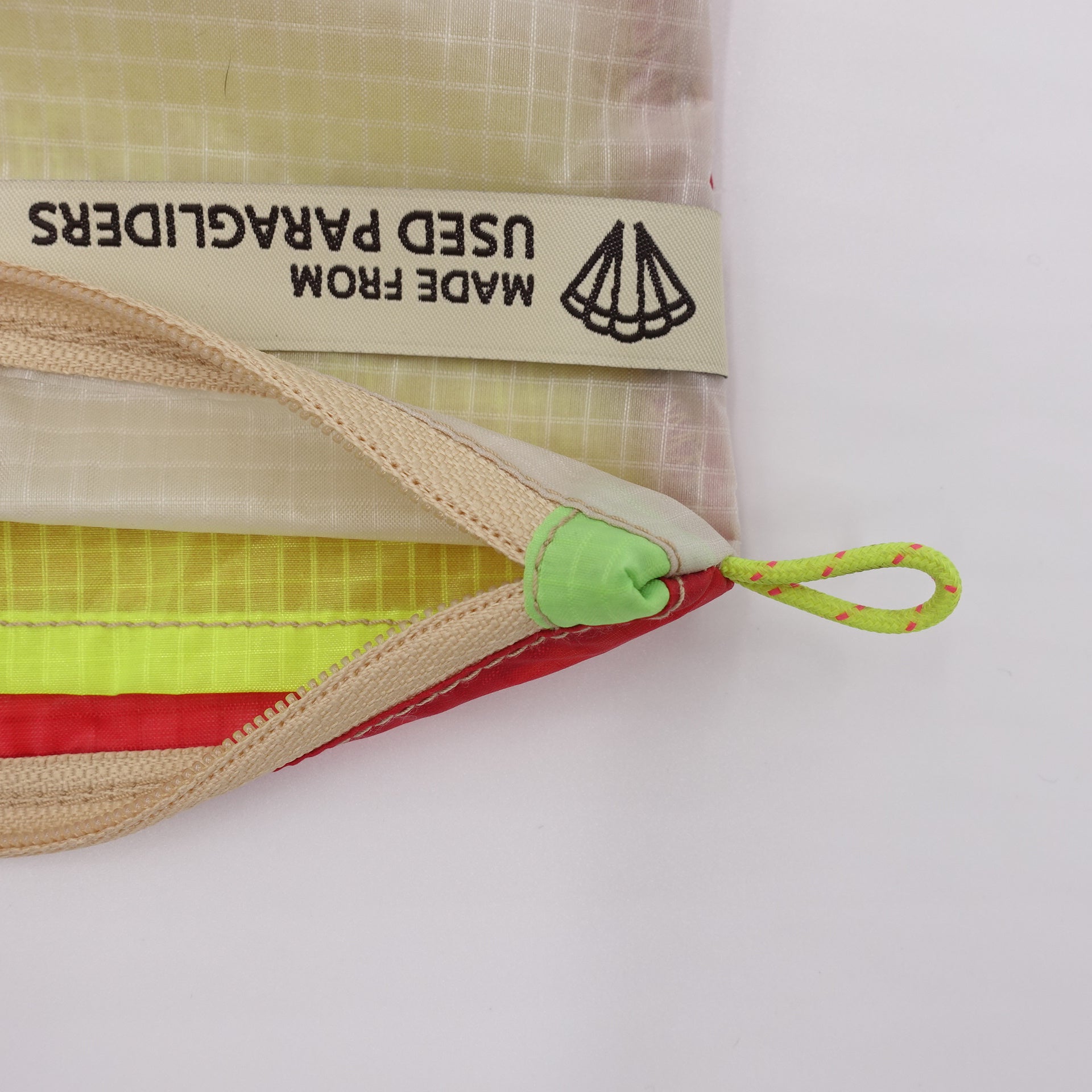 ZIP POUCH_S