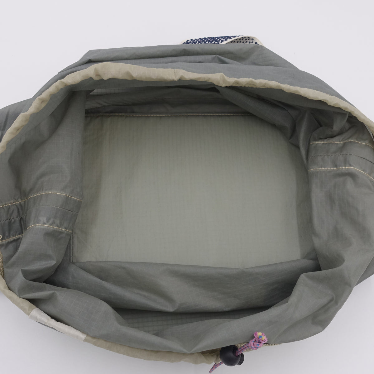DRAWSTRING_M