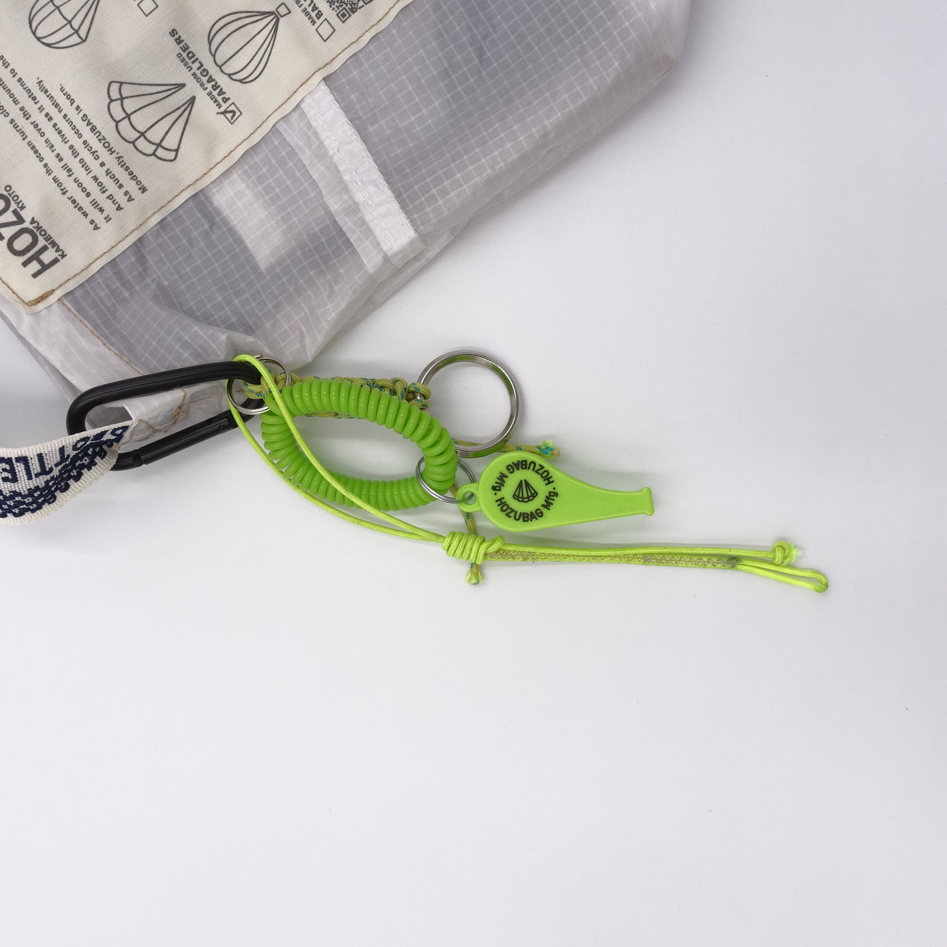 WHISTLE KEYCHAIN_GREEN