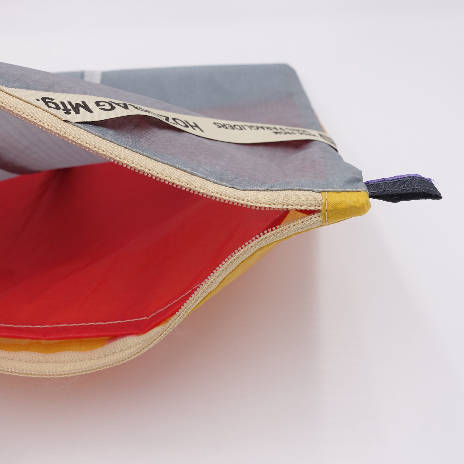 ZIP POUCH_L