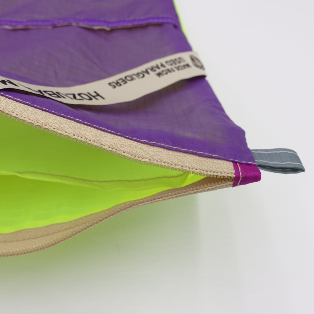 ZIP POUCH_L