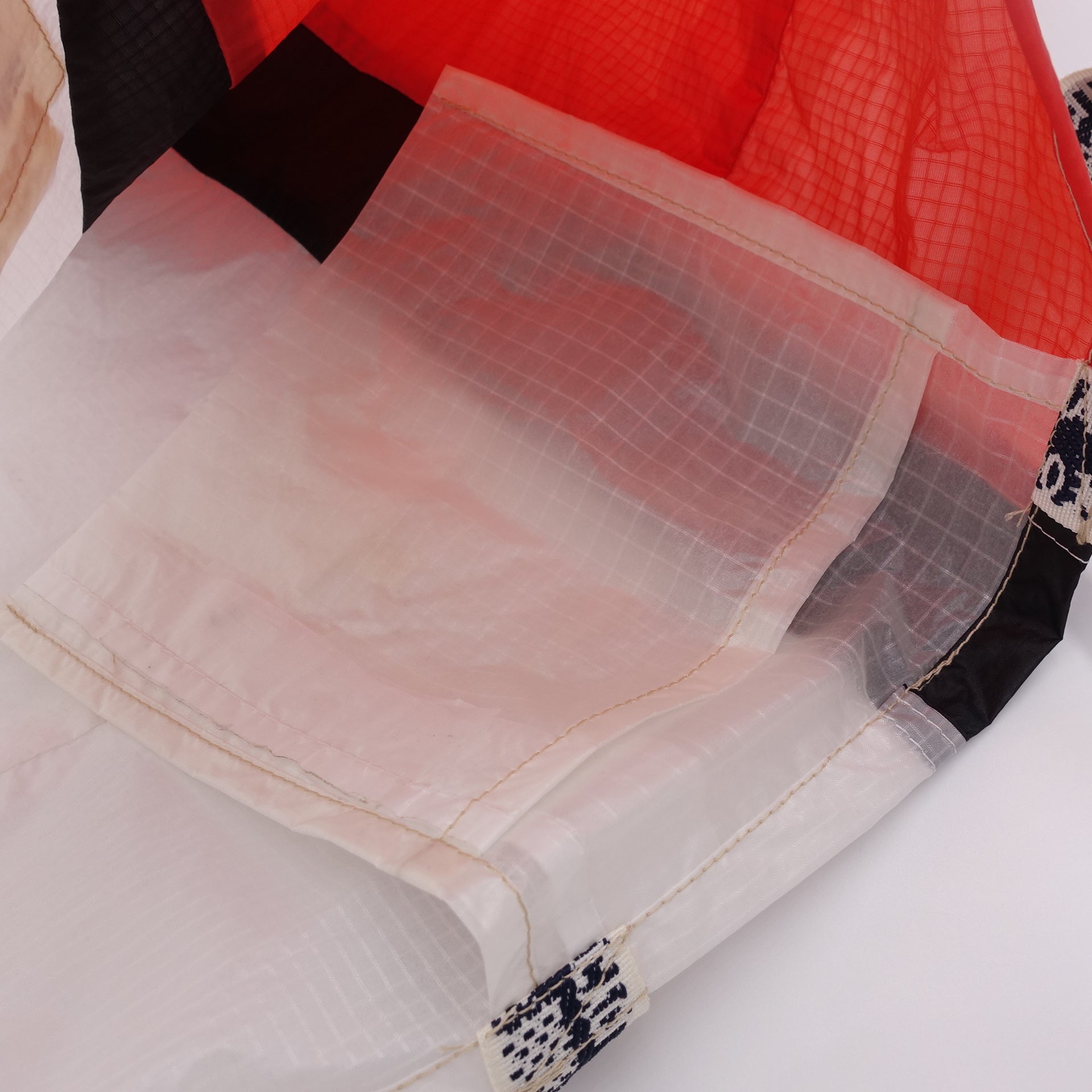 EXCLUSIVE CUT_TOTE L