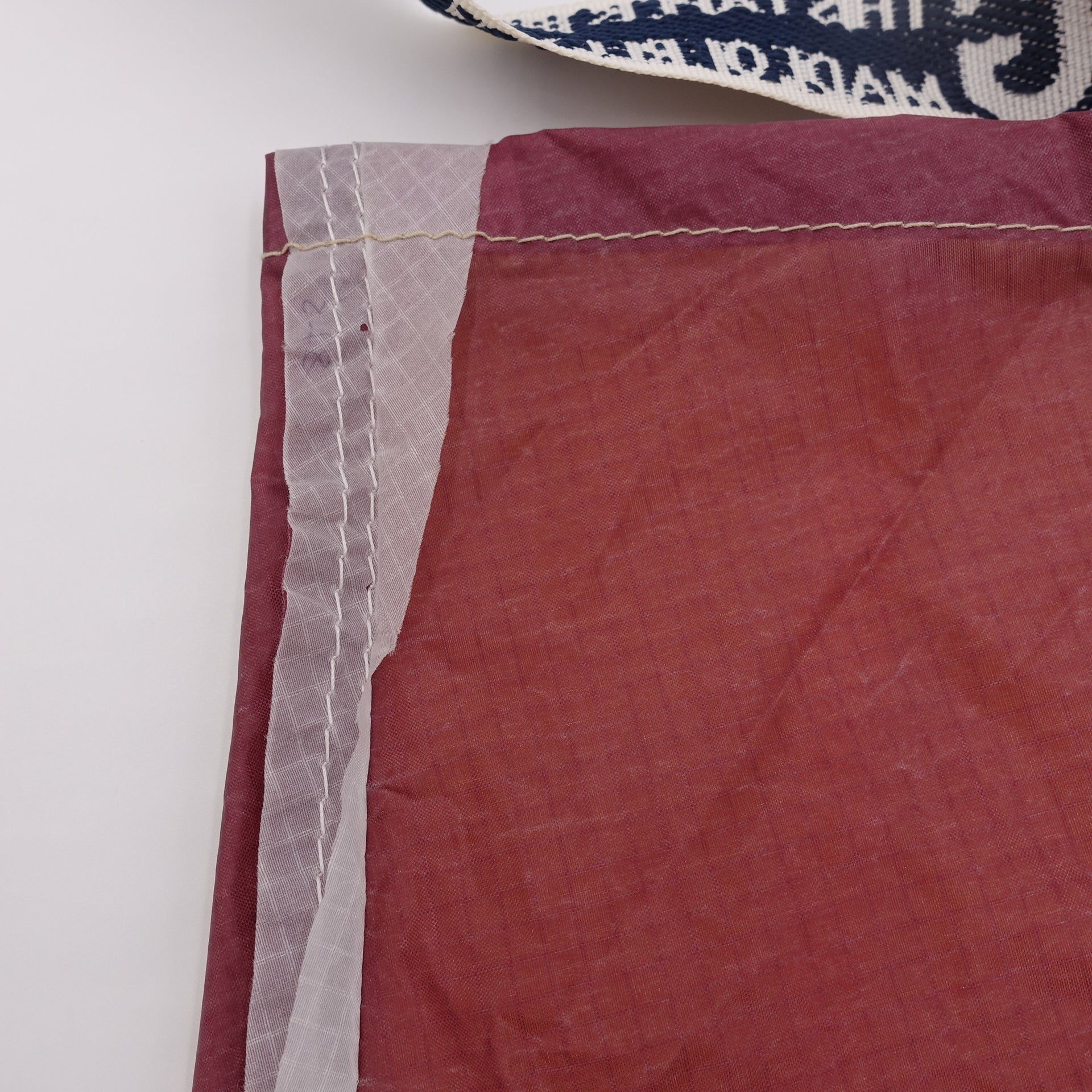 EXCLUSIVE CUT_TOTE L