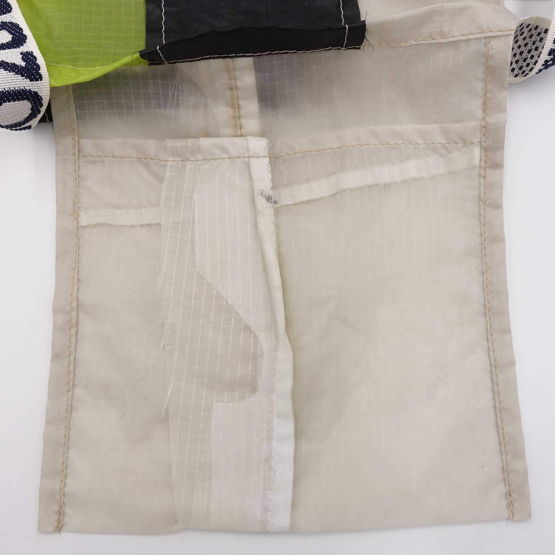 EXCLUSIVE CUT_SACOCHE