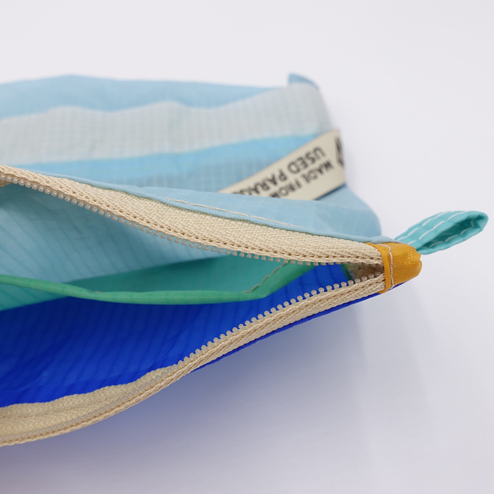 ZIP POUCH_M