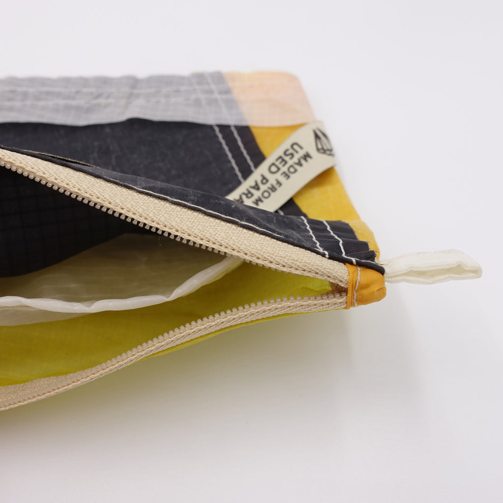 ZIP POUCH_M