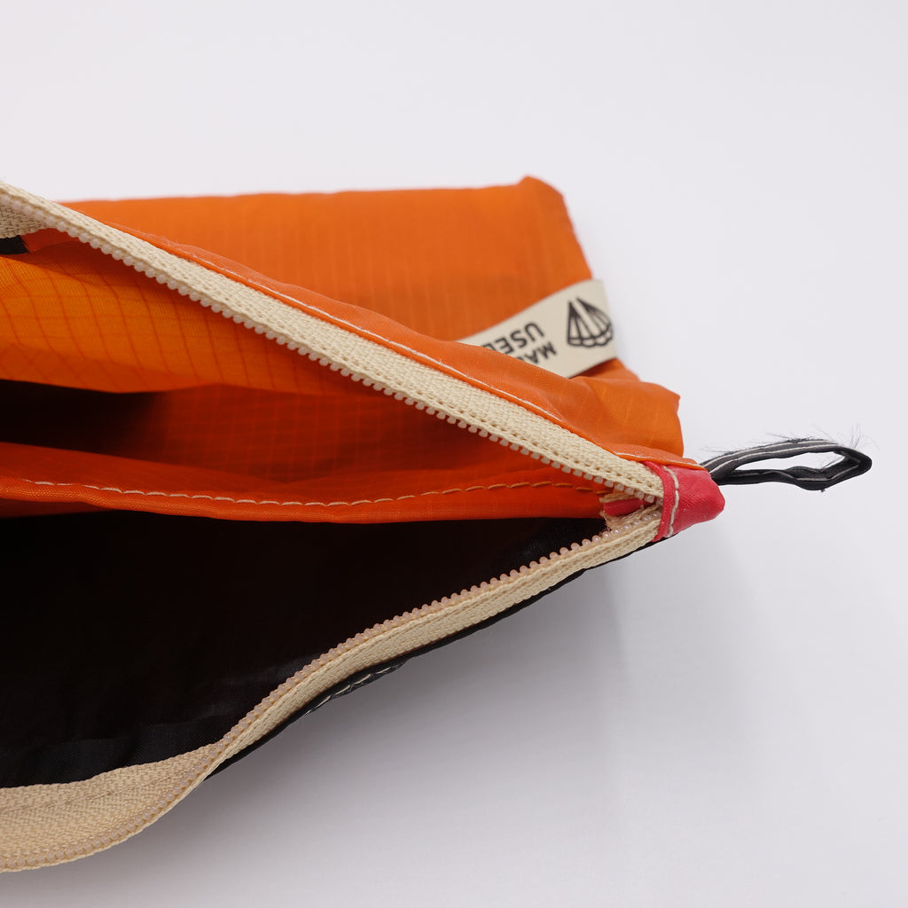 ZIP POUCH_M