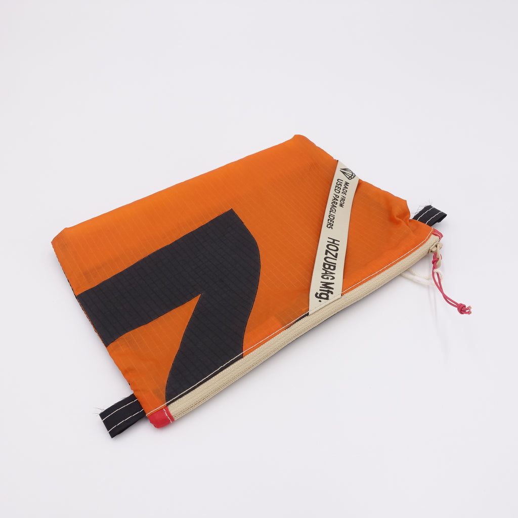 ZIP POUCH_M