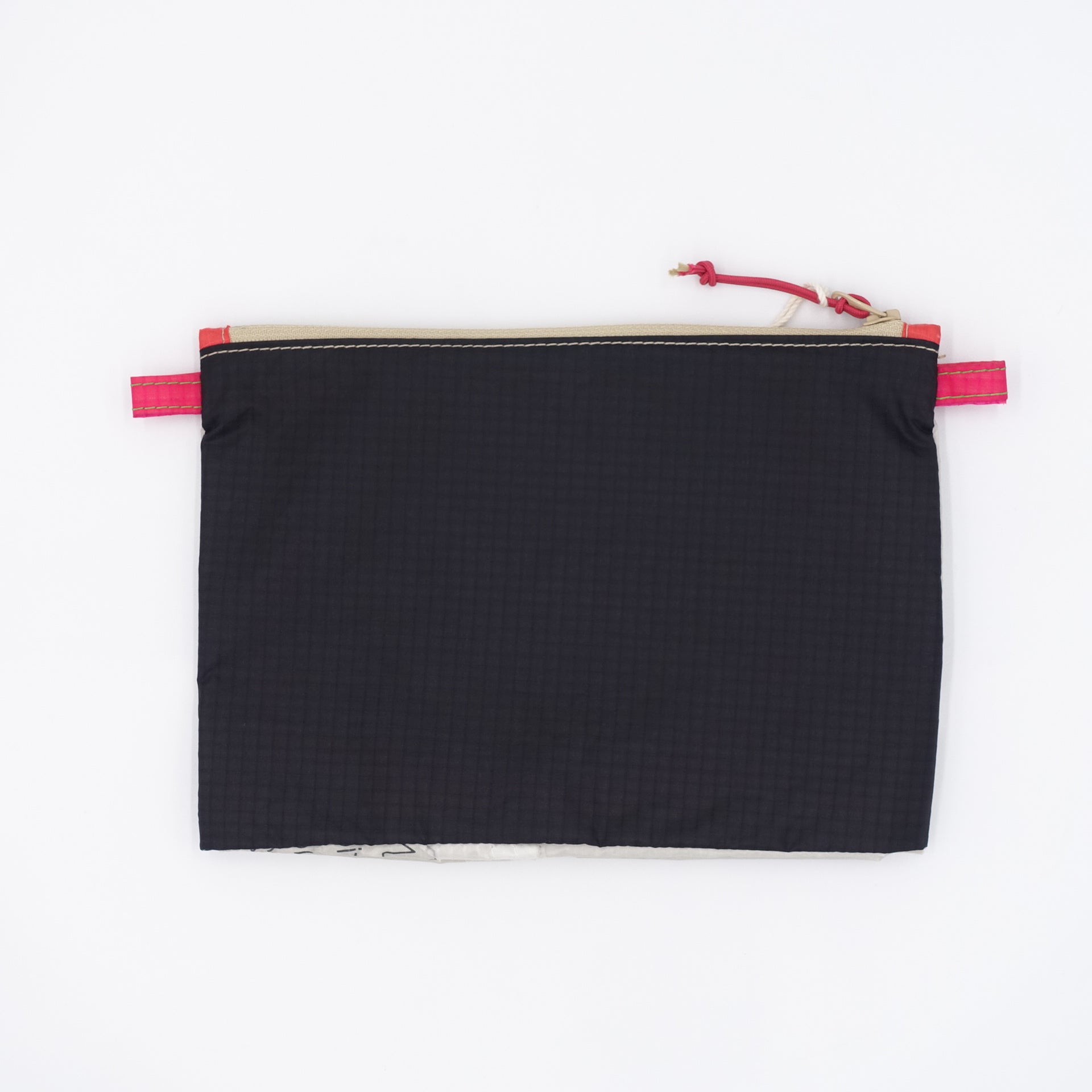 ZIP POUCH_M