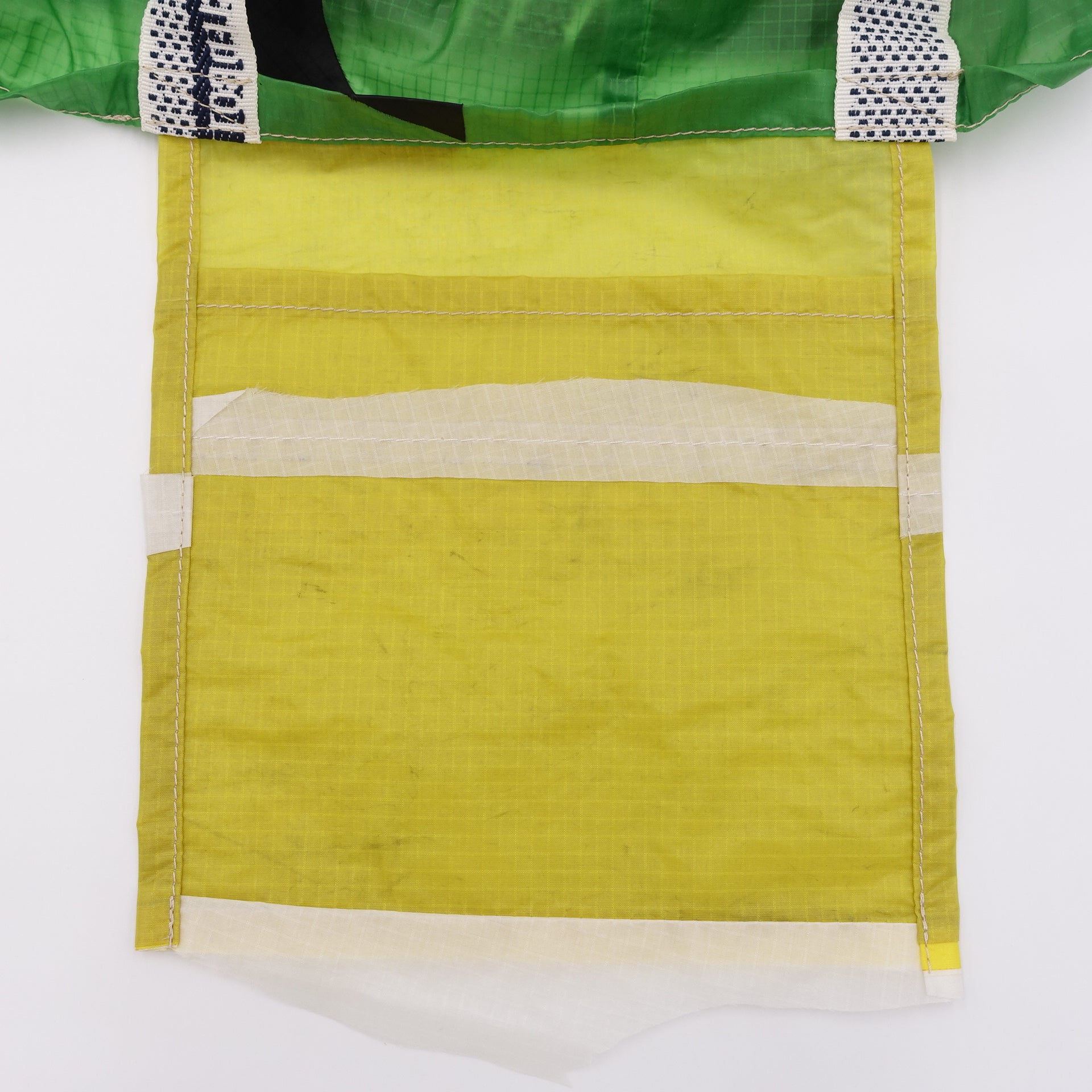 EXCLUSIVE CUT_TOTE M