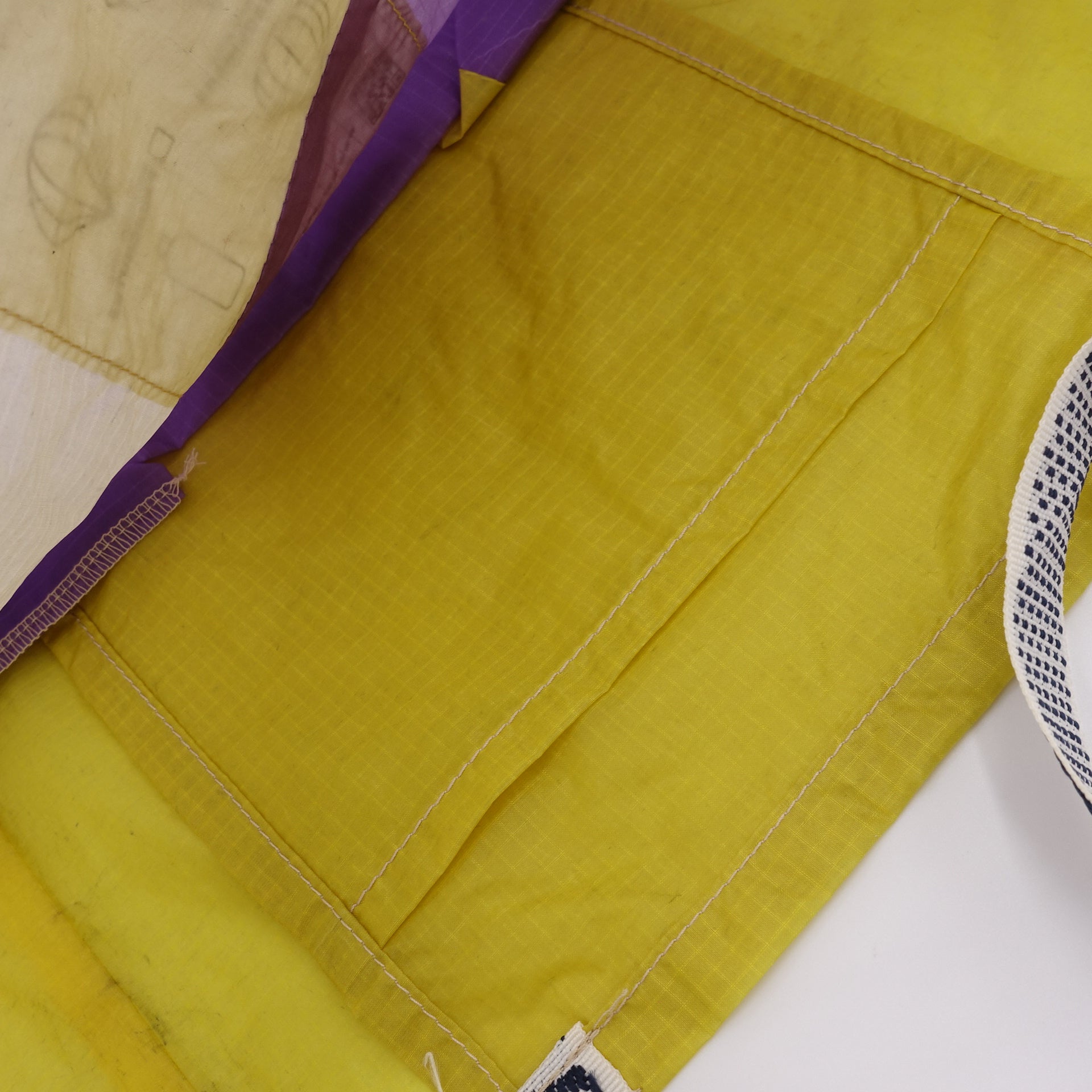 EXCLUSIVE CUT_TOTE M