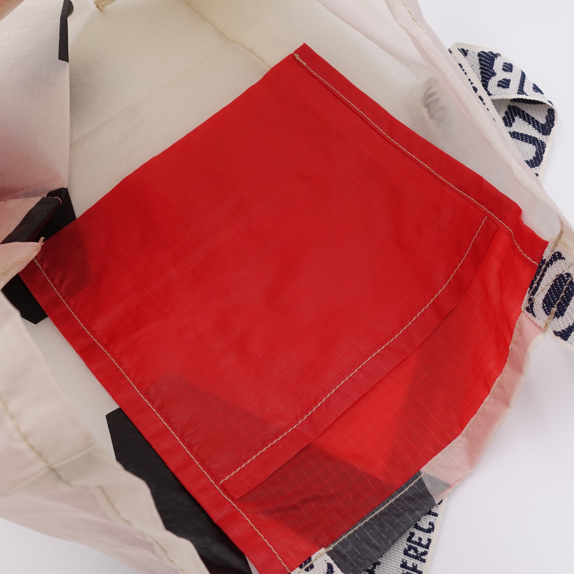 EXCLUSIVE CUT_TOTE M