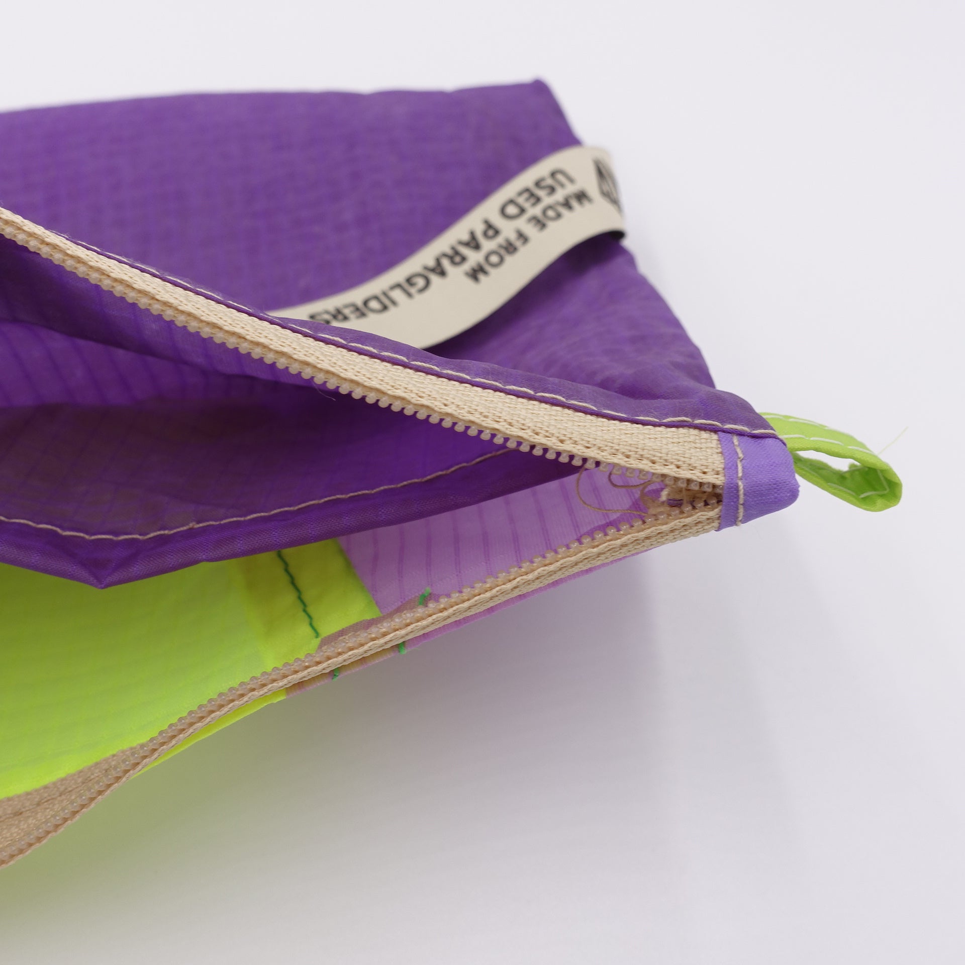 ZIP POUCH_M