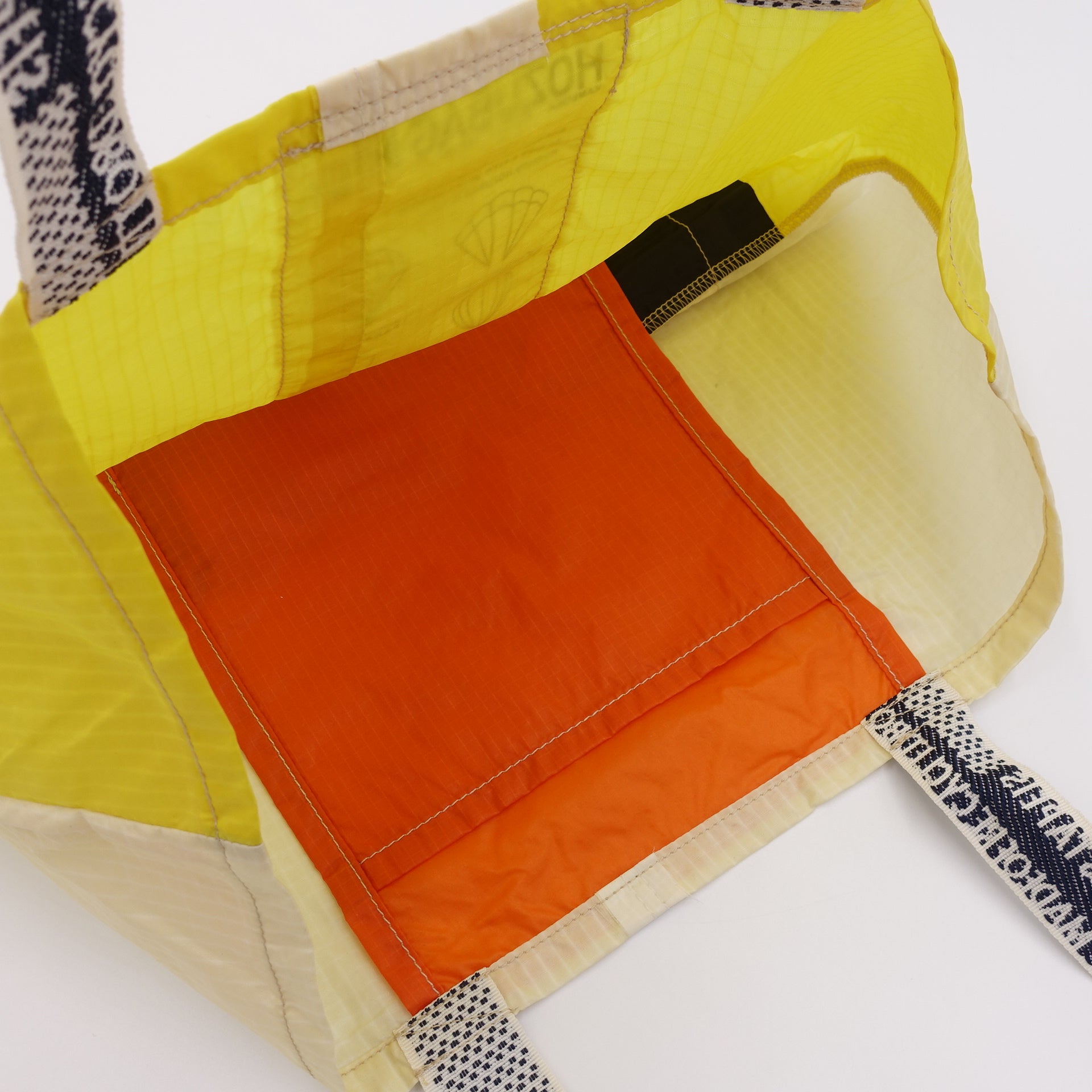 EXCLUSIVE CUT_TOTE M