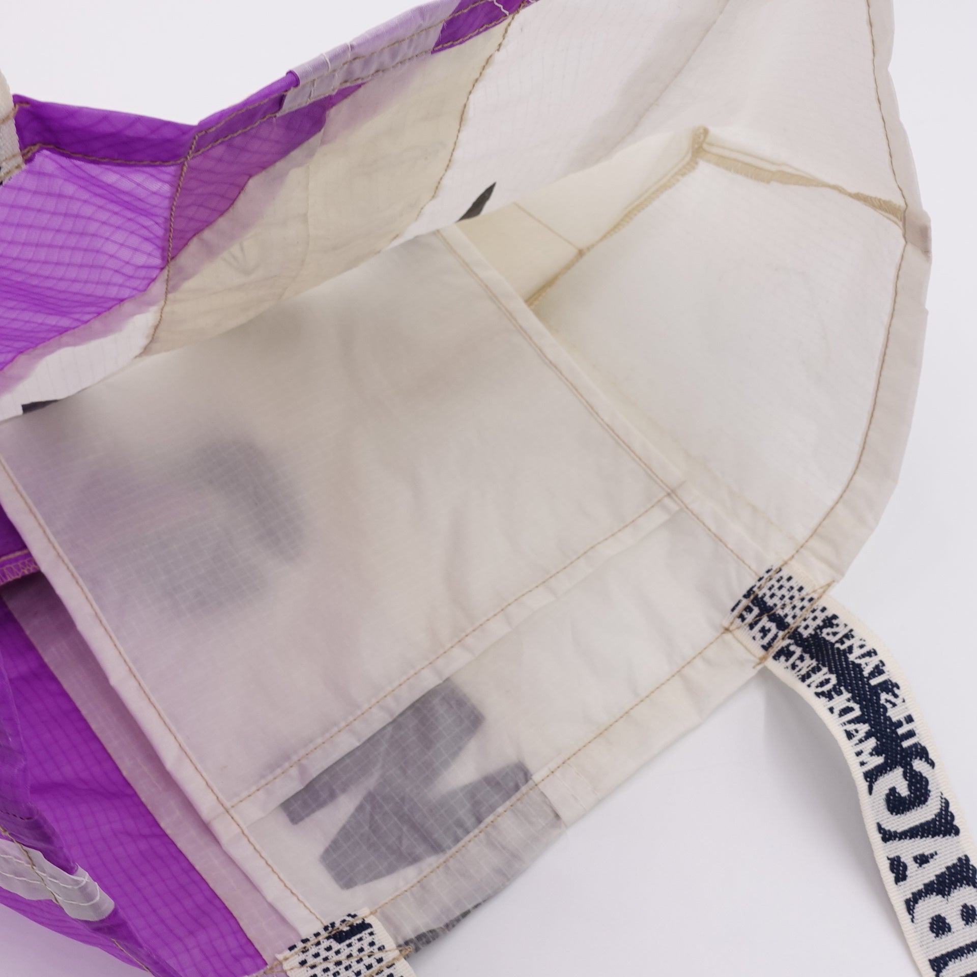 EXCLUSIVE CUT_TOTE M